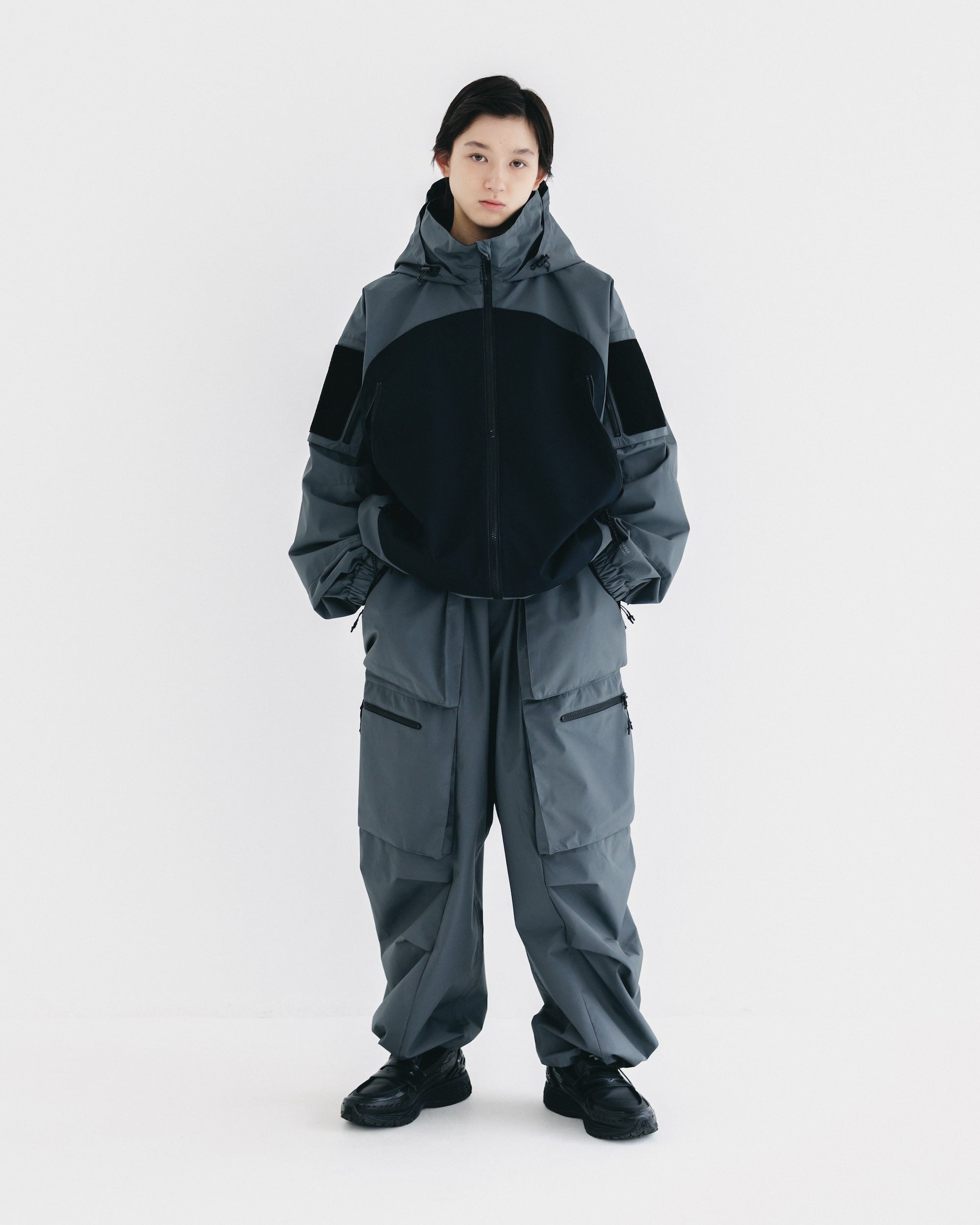 【10.8 WED 20:00- IN STOCK】+phenix WINDSTOPPER® by GORE-TEX LABS CITY MILITARY CURVE PANTS (GRAPHAITE GRAY)