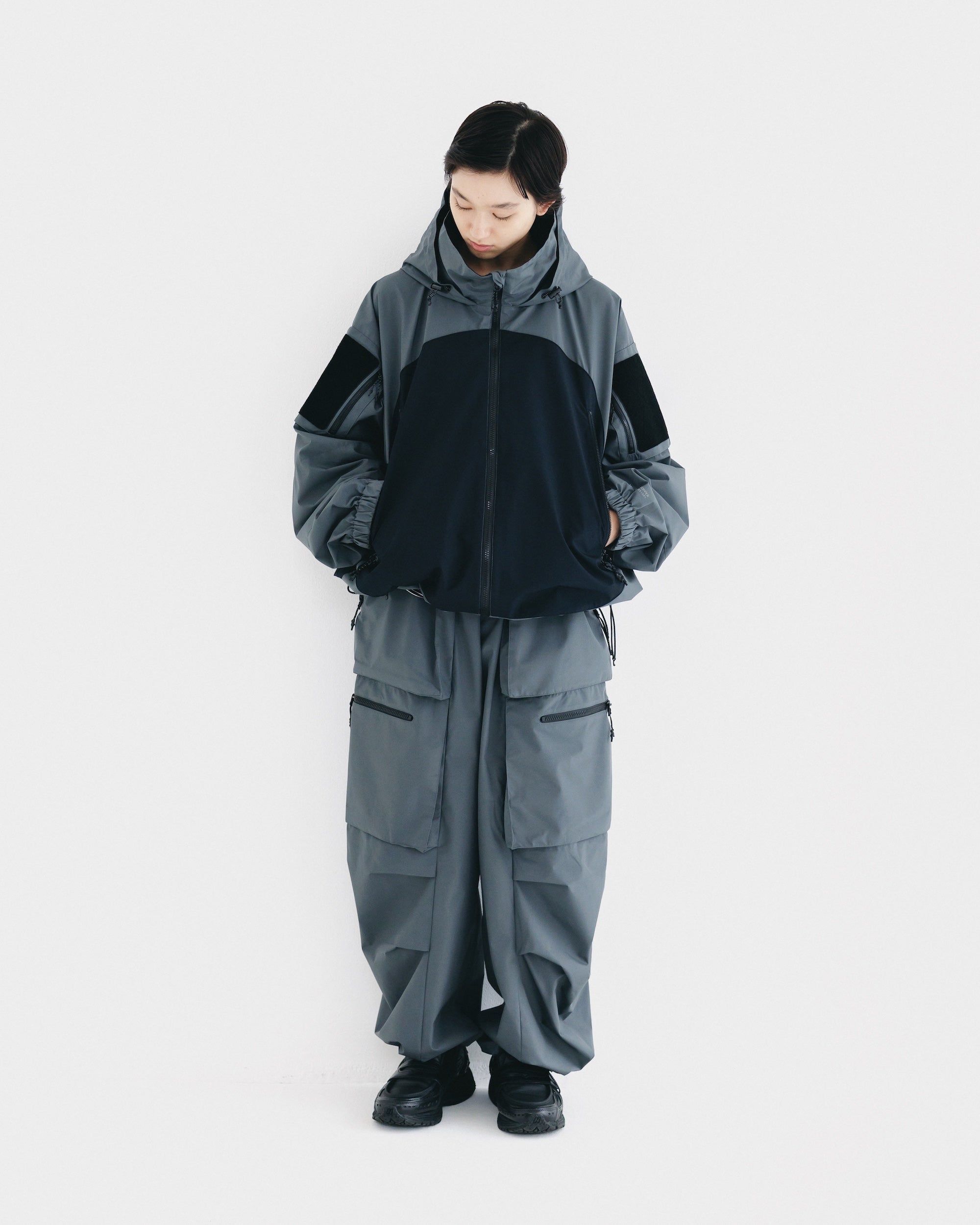 【9.17 WED 20:00- IN STOCK】+phenix WINDSTOPPER® by GORE-TEX LABS CITY MILITARY JACKET (GRAPHAITE GRAY× BLACK)