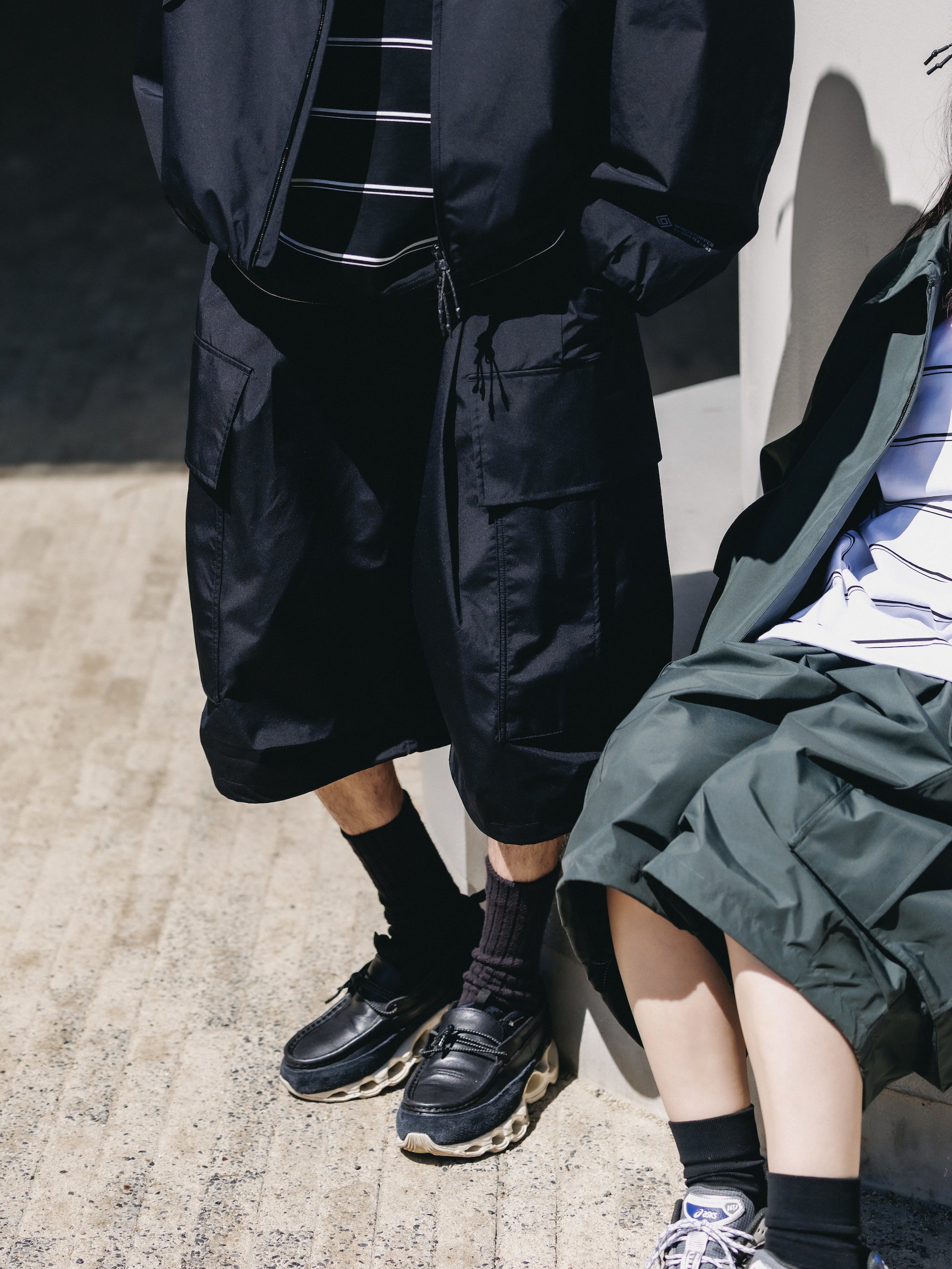 +PHENIX WINDSTOPPER® BY GORE-TEX LABS CITY MEGA POCKET BALLOON CARGO HALF PANTS(BLACK)