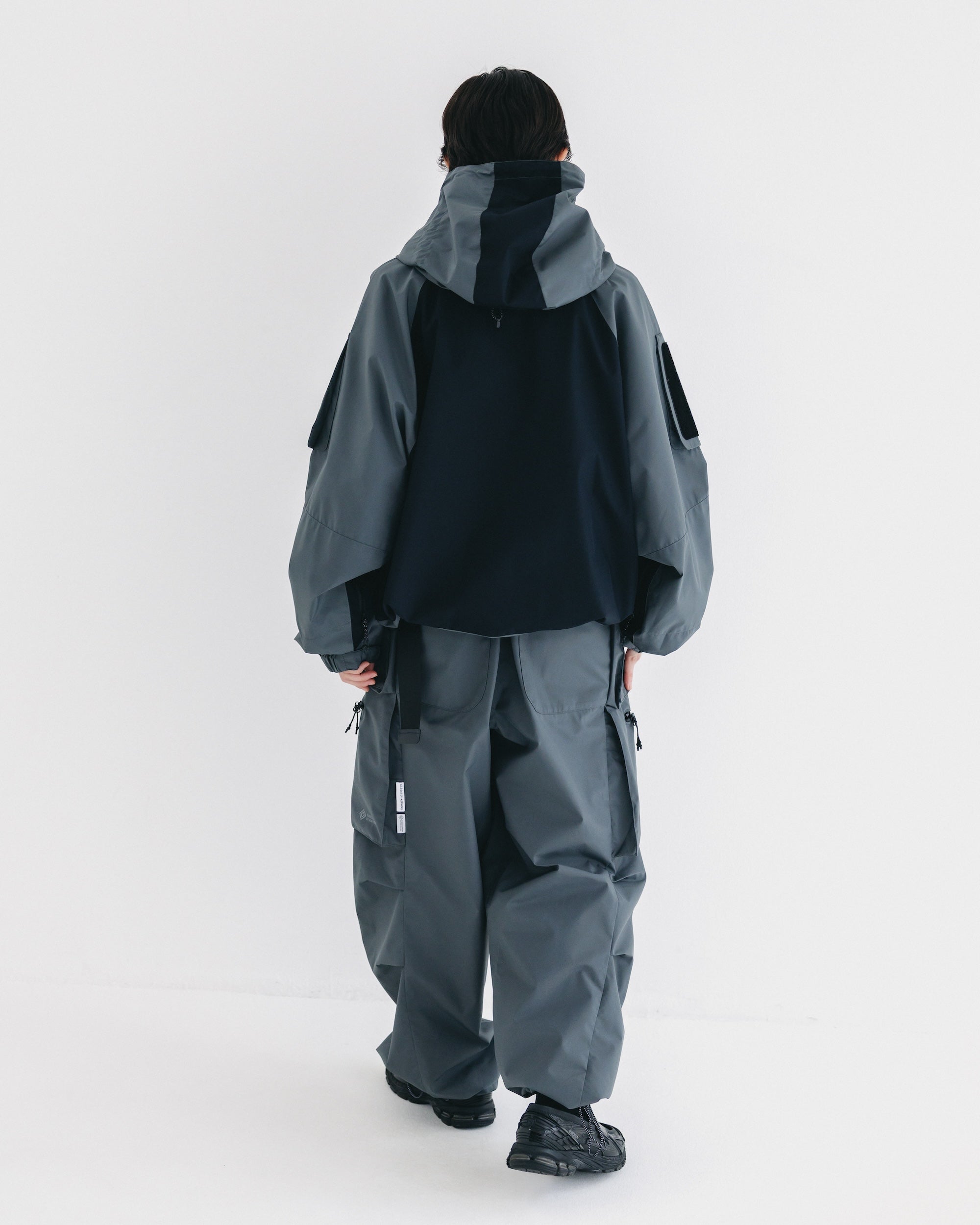 【10.8 WED 20:00- IN STOCK】+phenix WINDSTOPPER® by GORE-TEX LABS CITY MILITARY CURVE PANTS (GRAPHAITE GRAY)