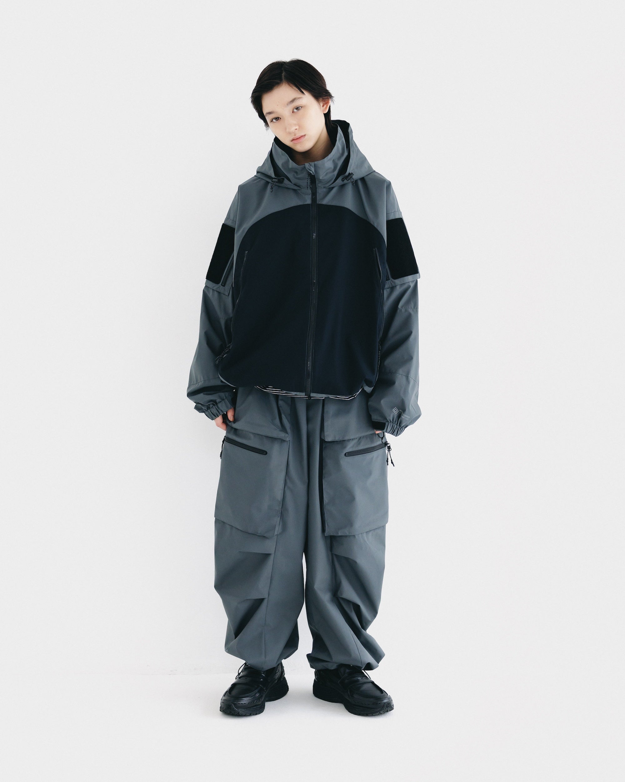【10.8 WED 20:00- IN STOCK】+phenix WINDSTOPPER® by GORE-TEX LABS CITY MILITARY CURVE PANTS (GRAPHAITE GRAY)