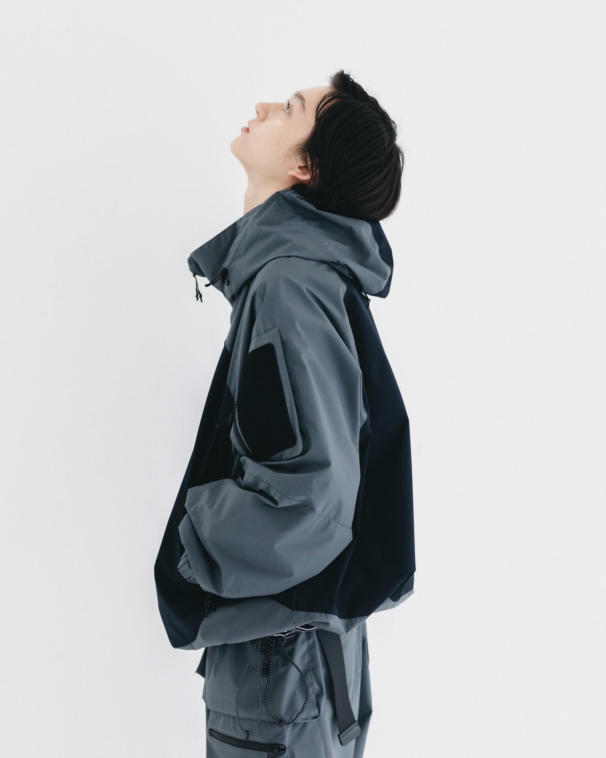 【9.17 WED 20:00- IN STOCK】+phenix WINDSTOPPER® by GORE-TEX LABS CITY MILITARY JACKET (GRAPHAITE GRAY× BLACK)