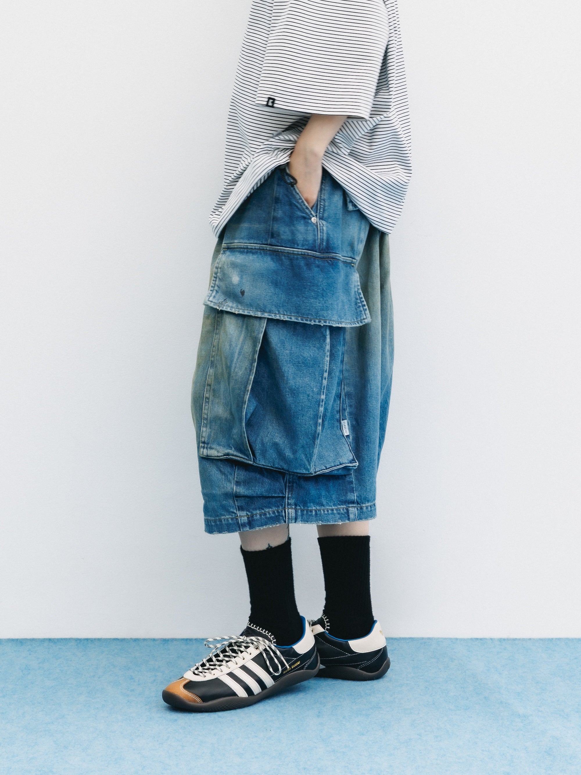 VINTAGE DYED SELVEDGE DENIM CITY MEGA POCKET BALLOON CARGO HALF PANTS