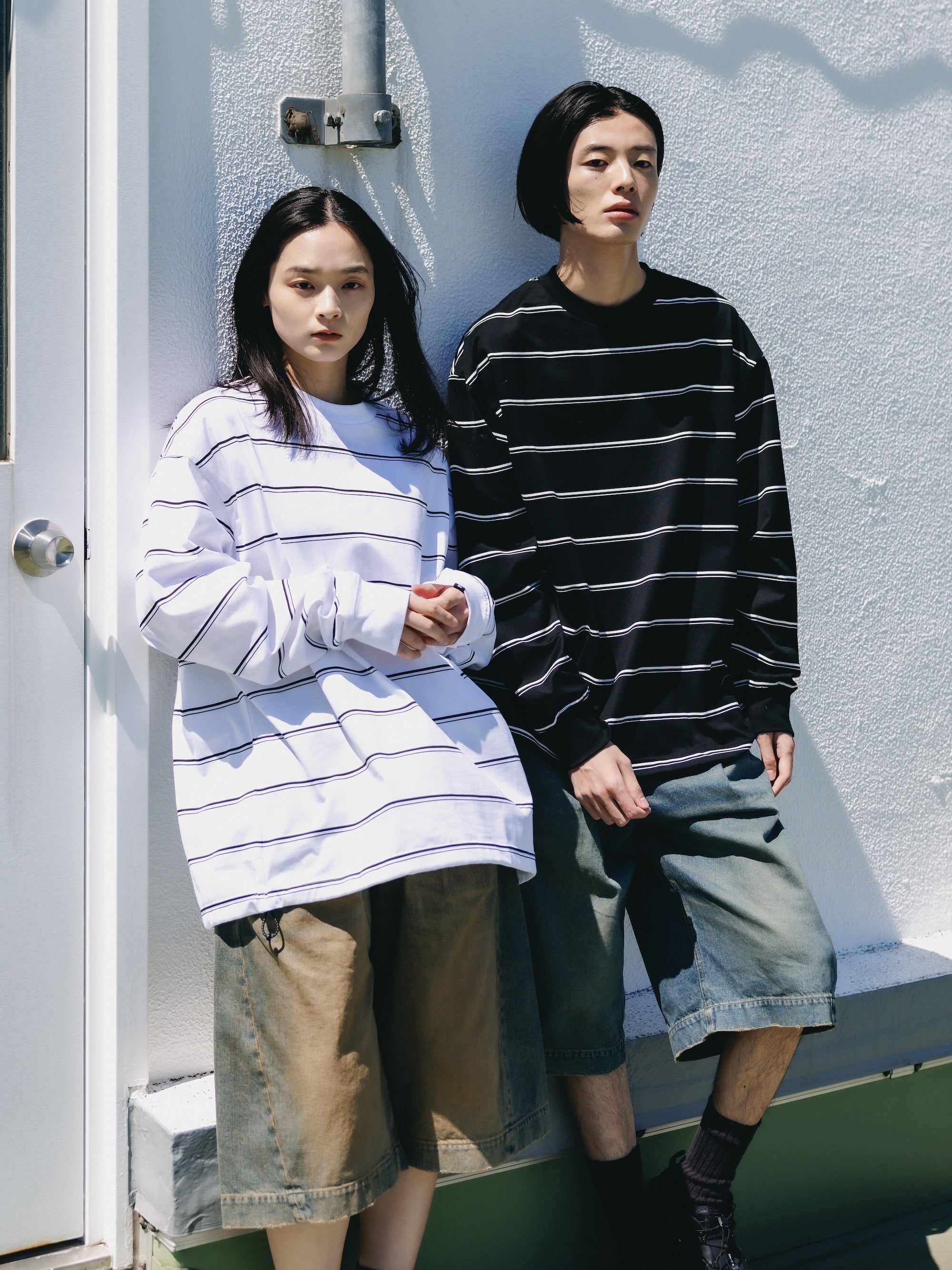 THICK THIN STRIPE L/S T-SHIRT WITH DRAWSTRINGS (WHITE))