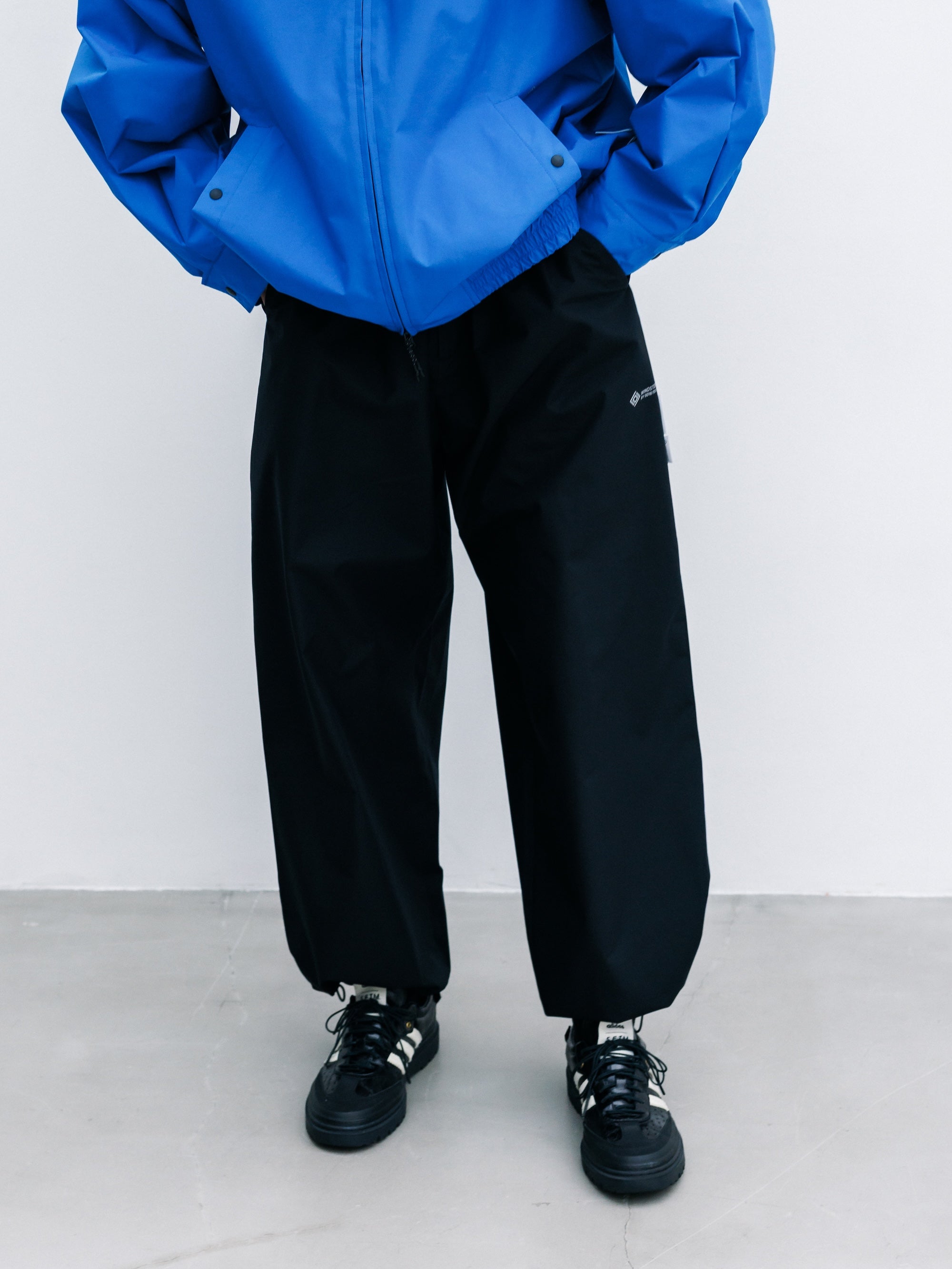 【8.8 SAT 20:00- IN STOCK】+phenix WINDSTOPPER® by GORE-TEX LABS CITY UNIFORM VENTILATION PANTS (BLACK)