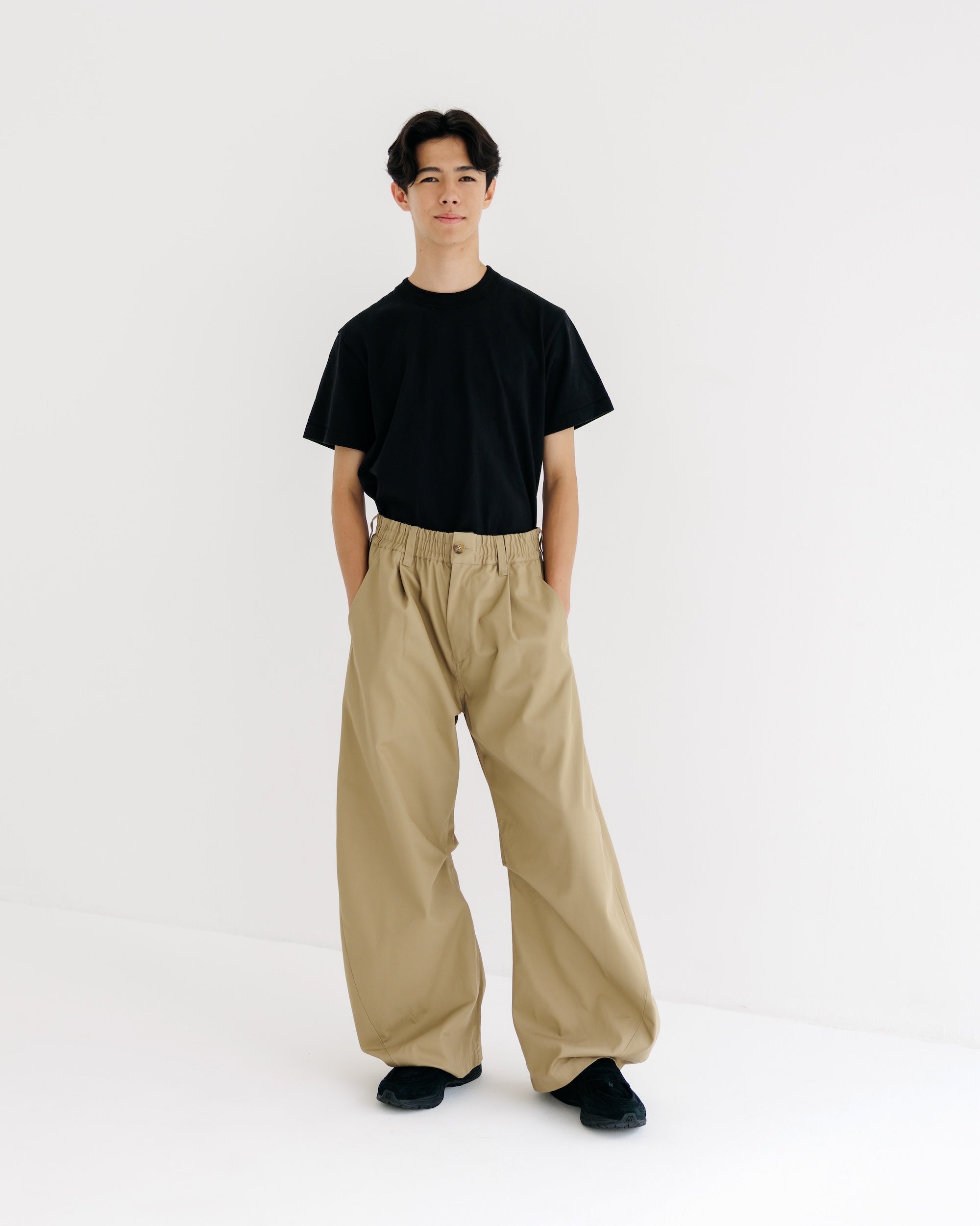 【9.10 WED 20:00- IN STOCK】BARREL LEG EASY PANTS (BEIGE)