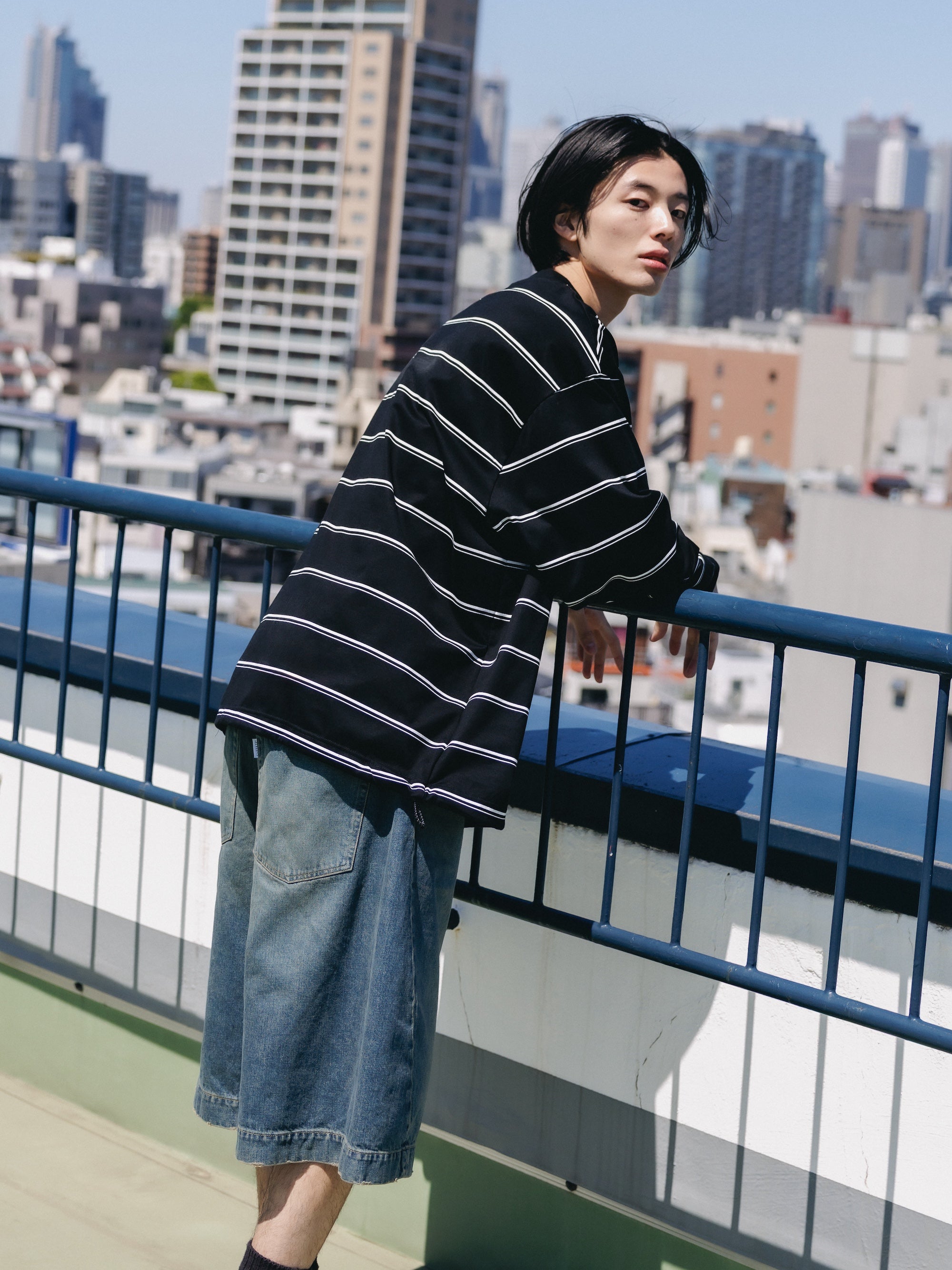 THICK THIN STRIPE L/S T-SHIRT WITH DRAWSTRINGS (BLACK)