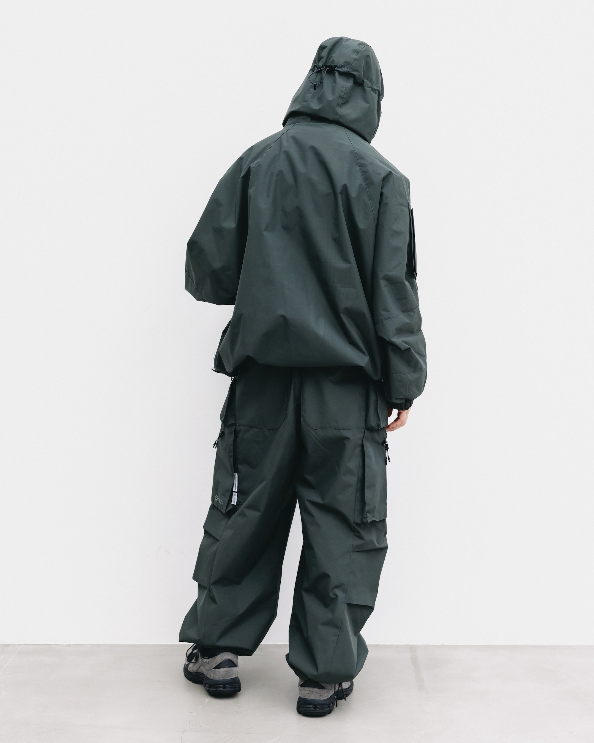 +phenix WINDSTOPPER® by GORE-TEX LABS CITY MILITARY CURVE PANTS (ASPHALT GRAY)