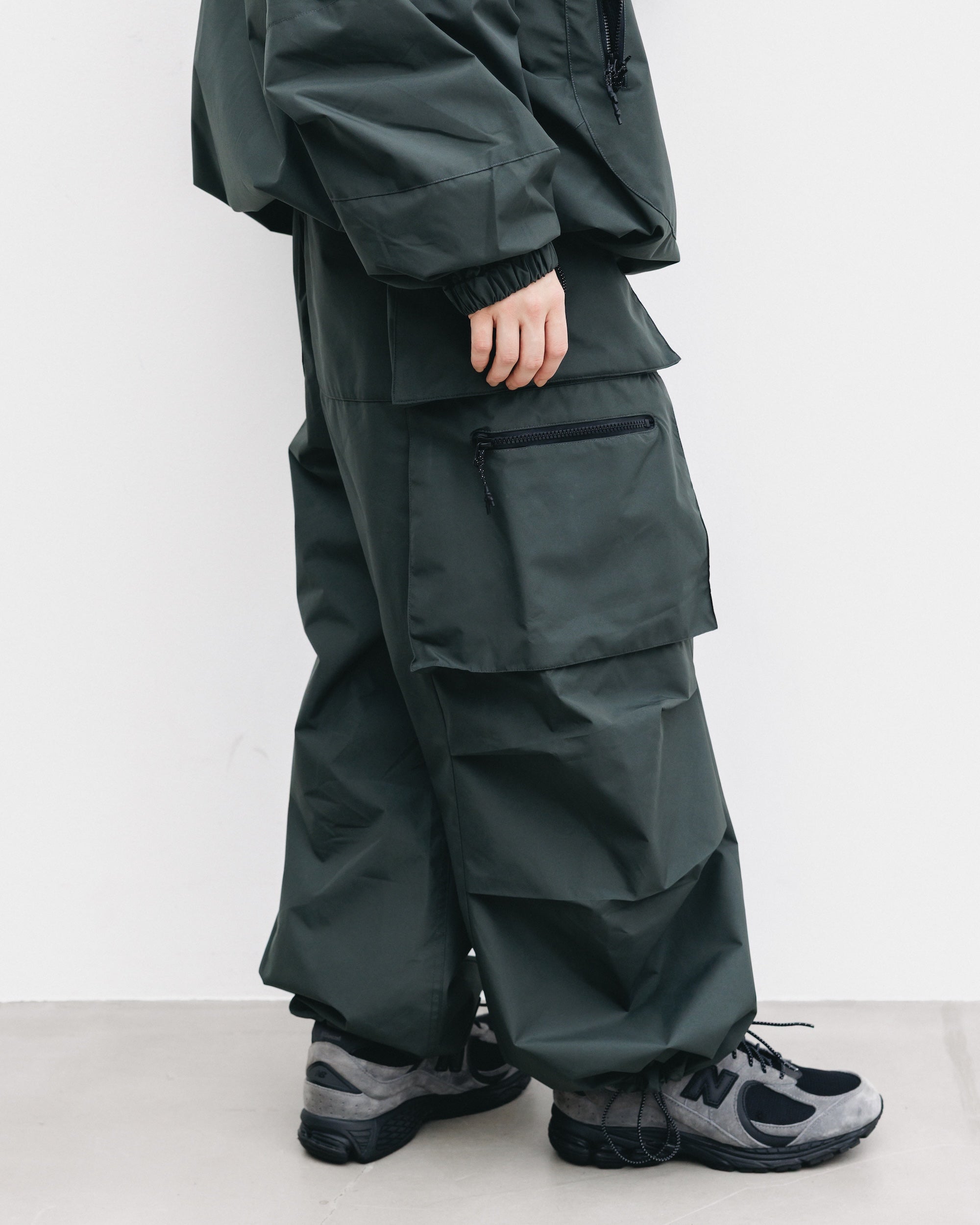 +phenix WINDSTOPPER® by GORE-TEX LABS CITY MILITARY CURVE PANTS (ASPHALT GRAY)