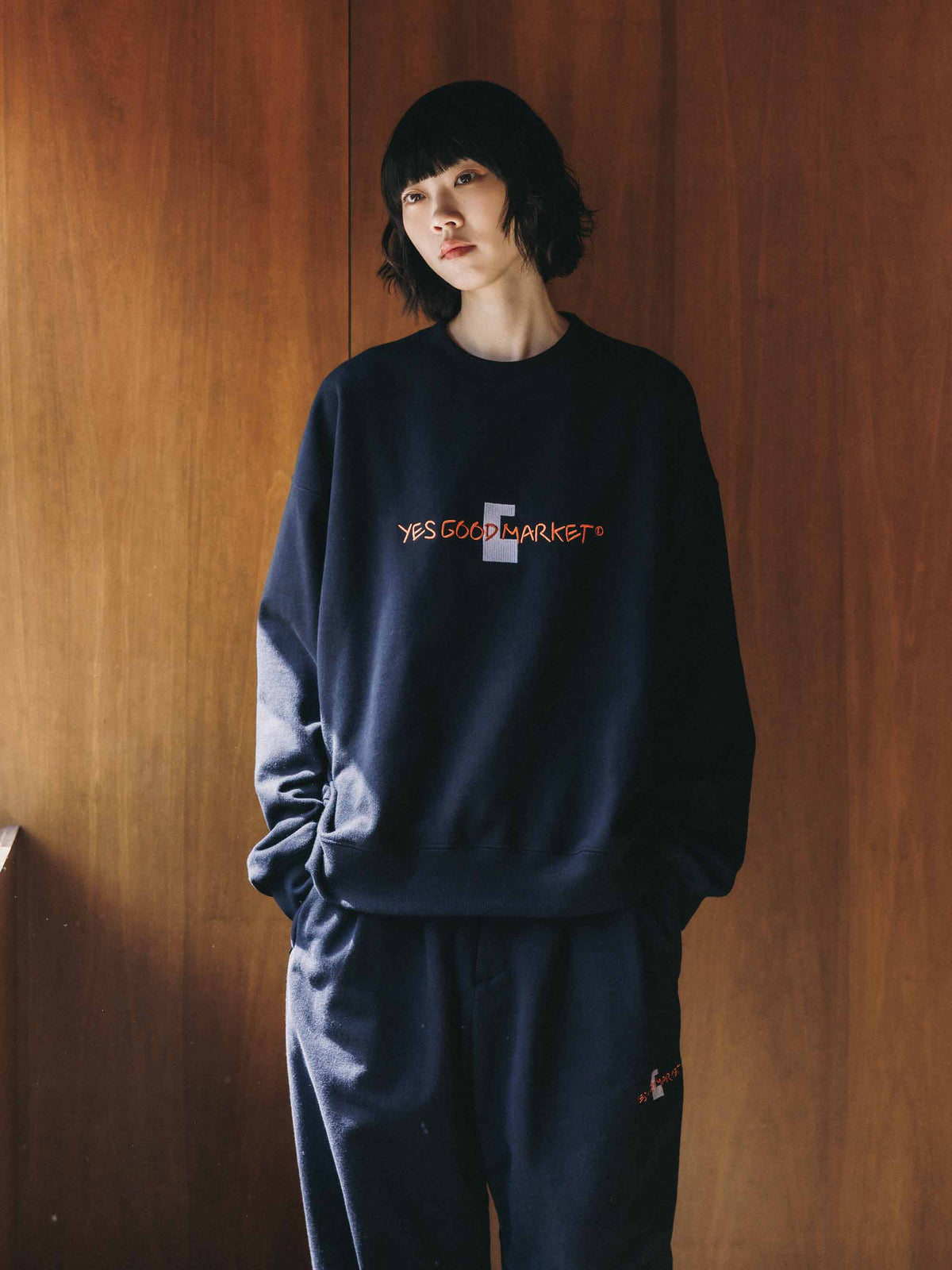 【10.4 SUN 20:00- IN STOCK】【LIMITED】 “C×YES GOOD MARKET"  L/S SWEATSHIRT (BLACK)