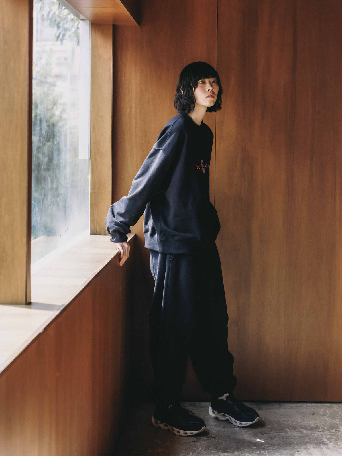 【10.4 SUN 20:00- IN STOCK】【LIMITED】 “C×YES GOOD MARKET"  L/S SWEATSHIRT (BLACK)