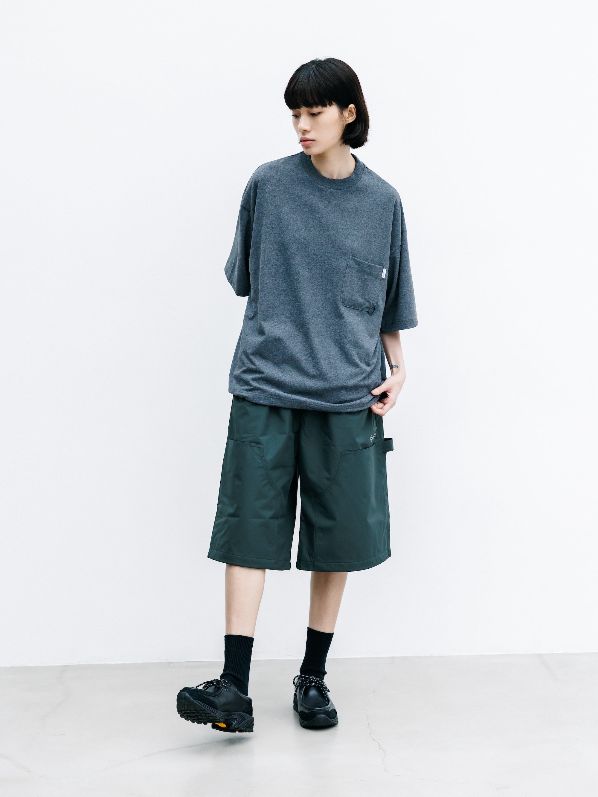 【7.22 WED 20:00- IN STOCK】+phenix WINDSTOPPER® by GORE-TEX LABS CITY DOUBLE KNEE WORKER HALF PANTS (ASPHALT GRAY)