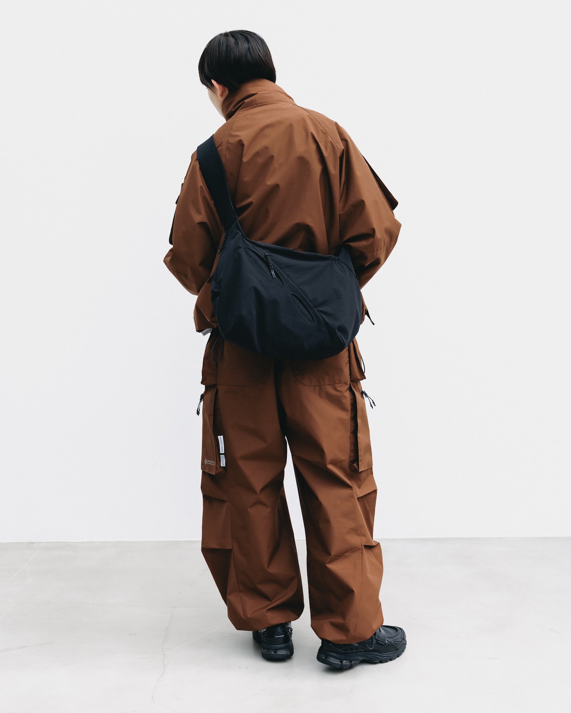 SOFT SHELL FUTURE BAG (BLACK)