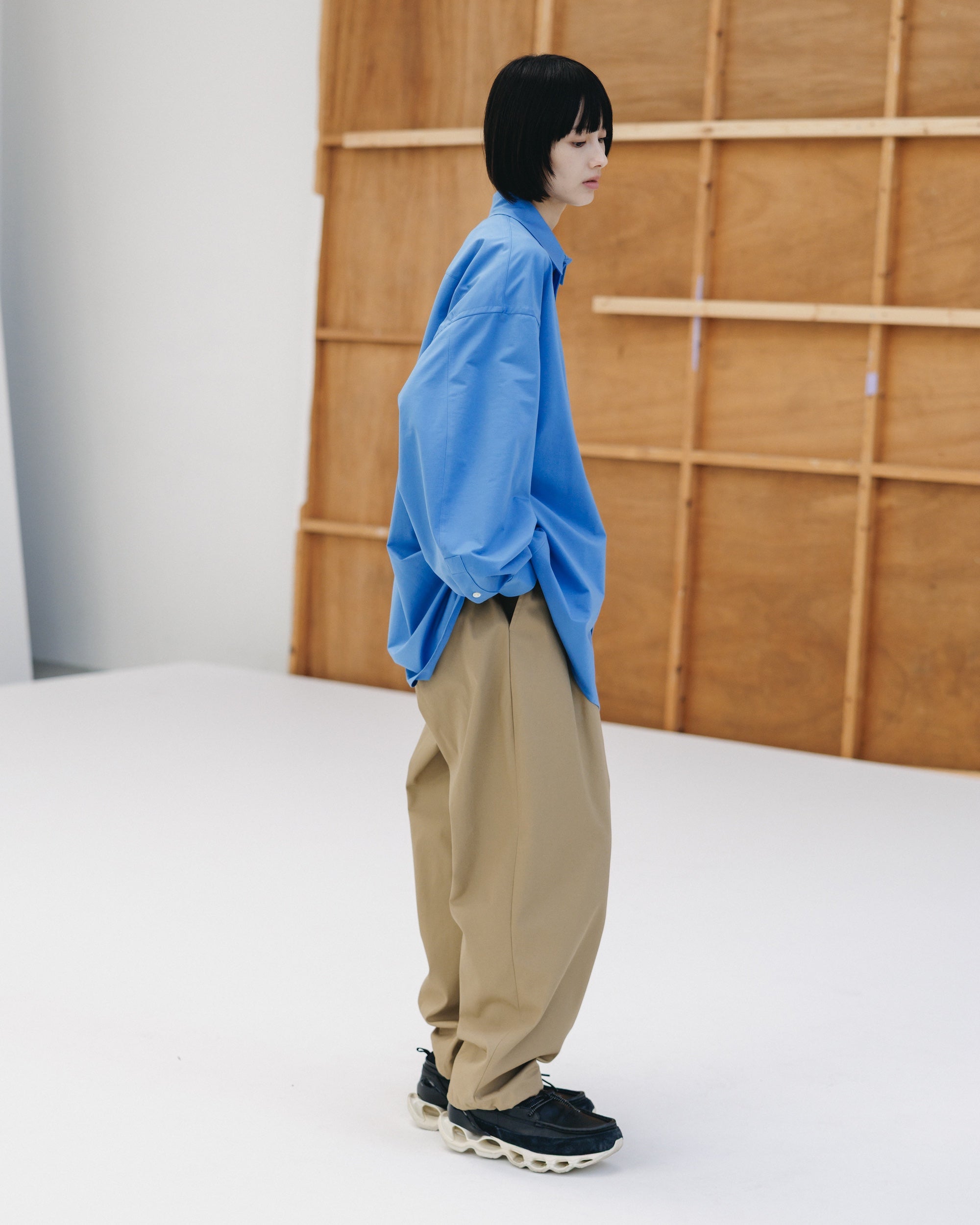 【2.4 WED 20:00- IN STOCK】T/C GABARDINE CITY UNIFORM WIDE TAPERED PANTS(BEIGE)
