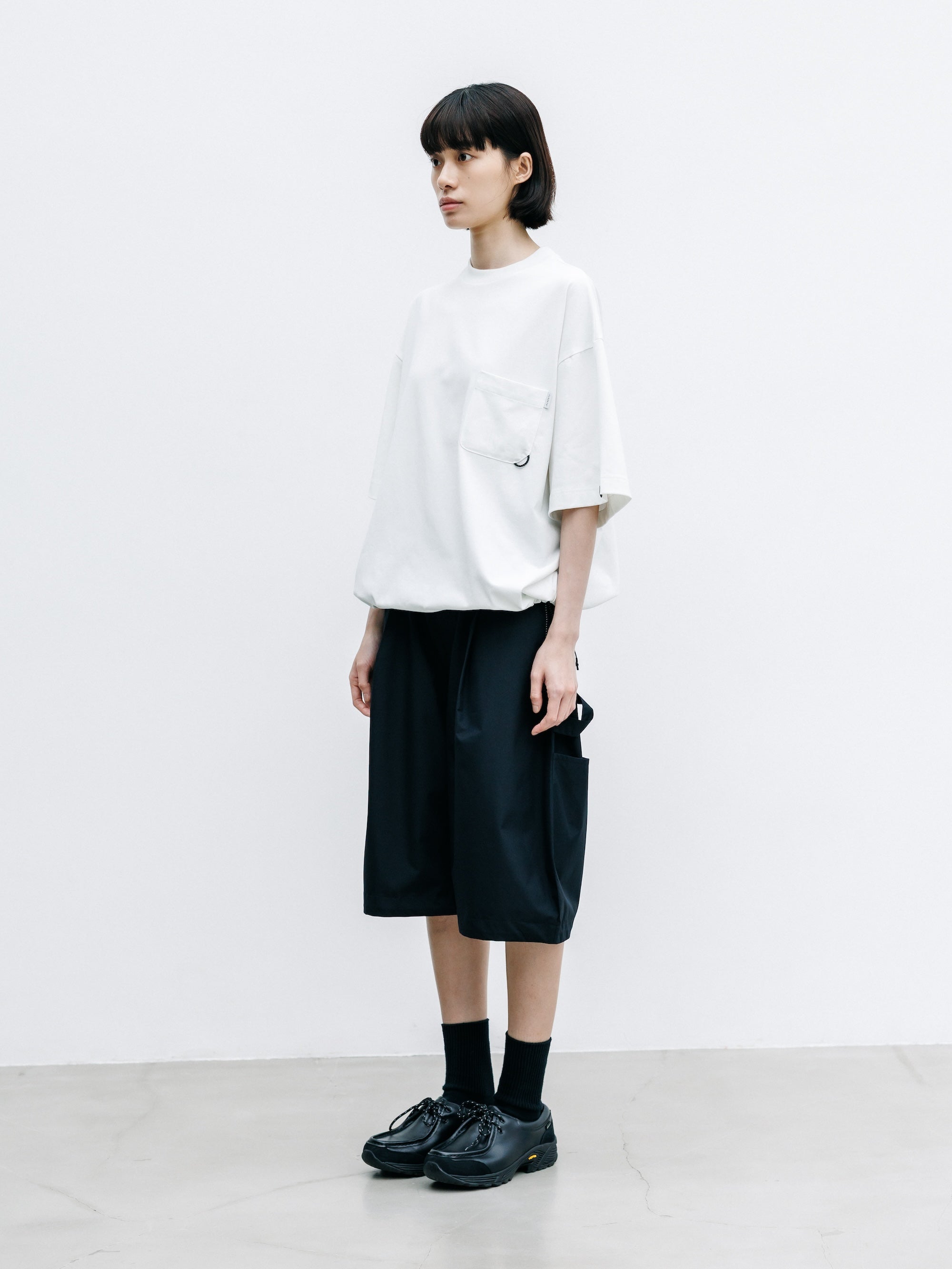 【7.22 WED 20:00- IN STOCK】TECH POCKET S/S T-SHIRT (WHITE)