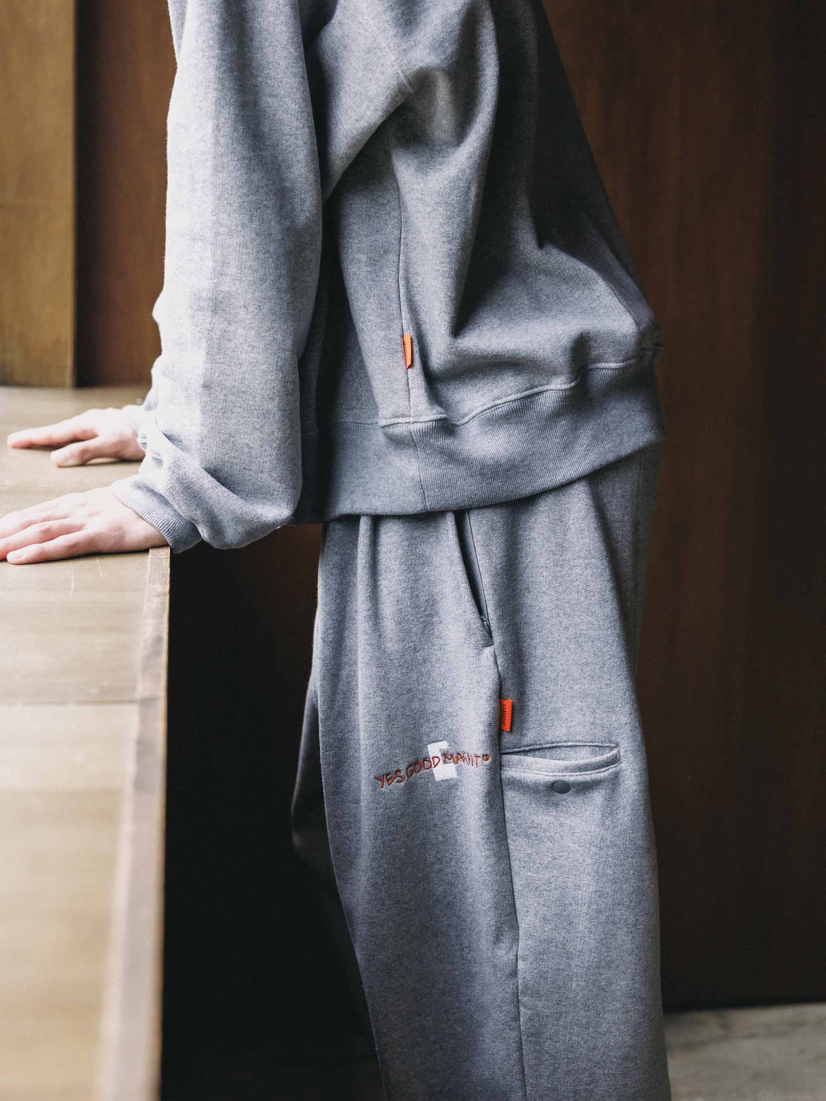 【10.4 SUN 20:00- IN STOCK】【LIMITED】 “C×YES GOOD MARKET" CITY UNIFORM VENTILATION SWEATPANTS (TOP GRAY)