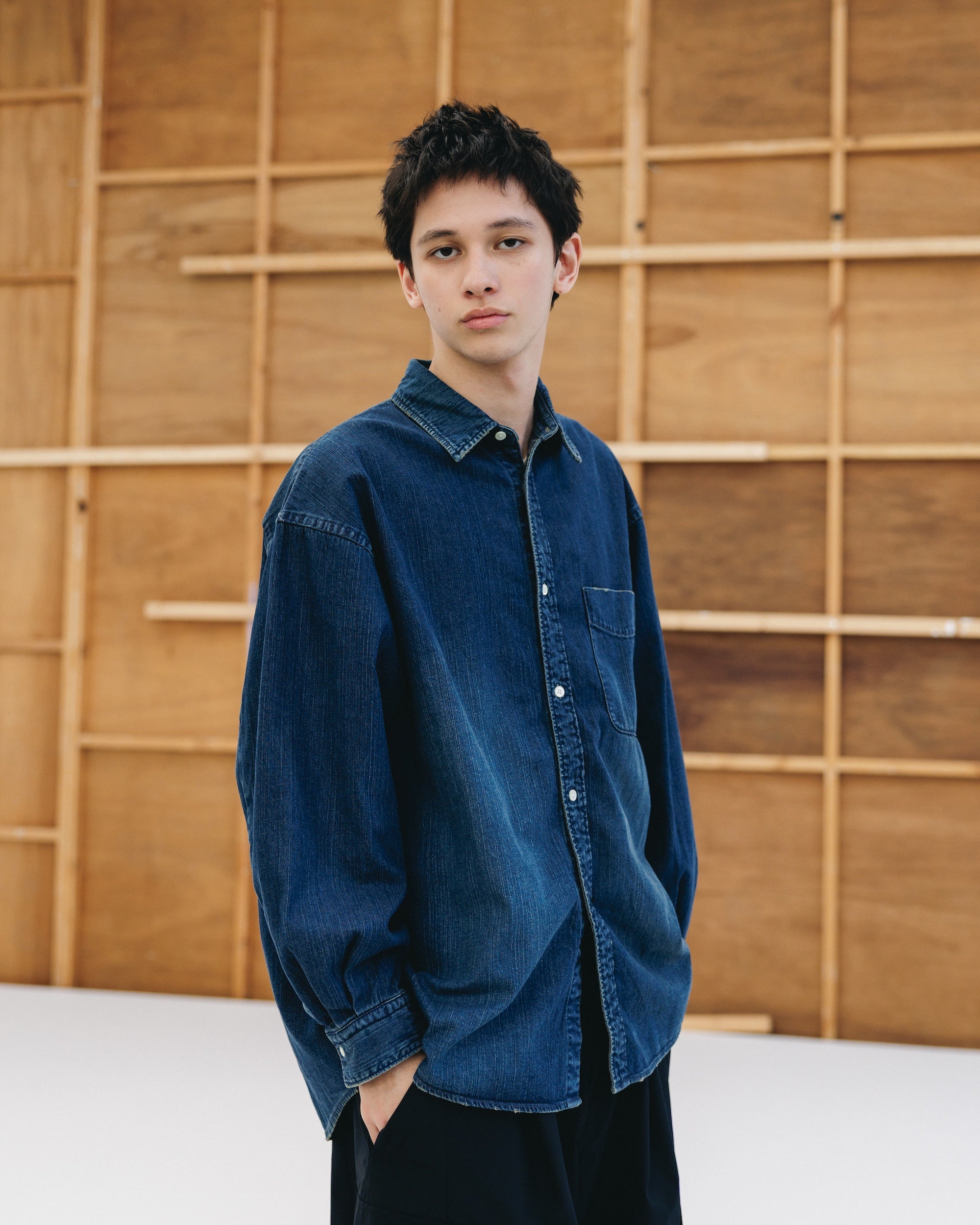 【2.28 SAT 20:00- IN STOCK】DENIM CLASSIC CITY L/S SHIRT (VINTAGE INDIGO)