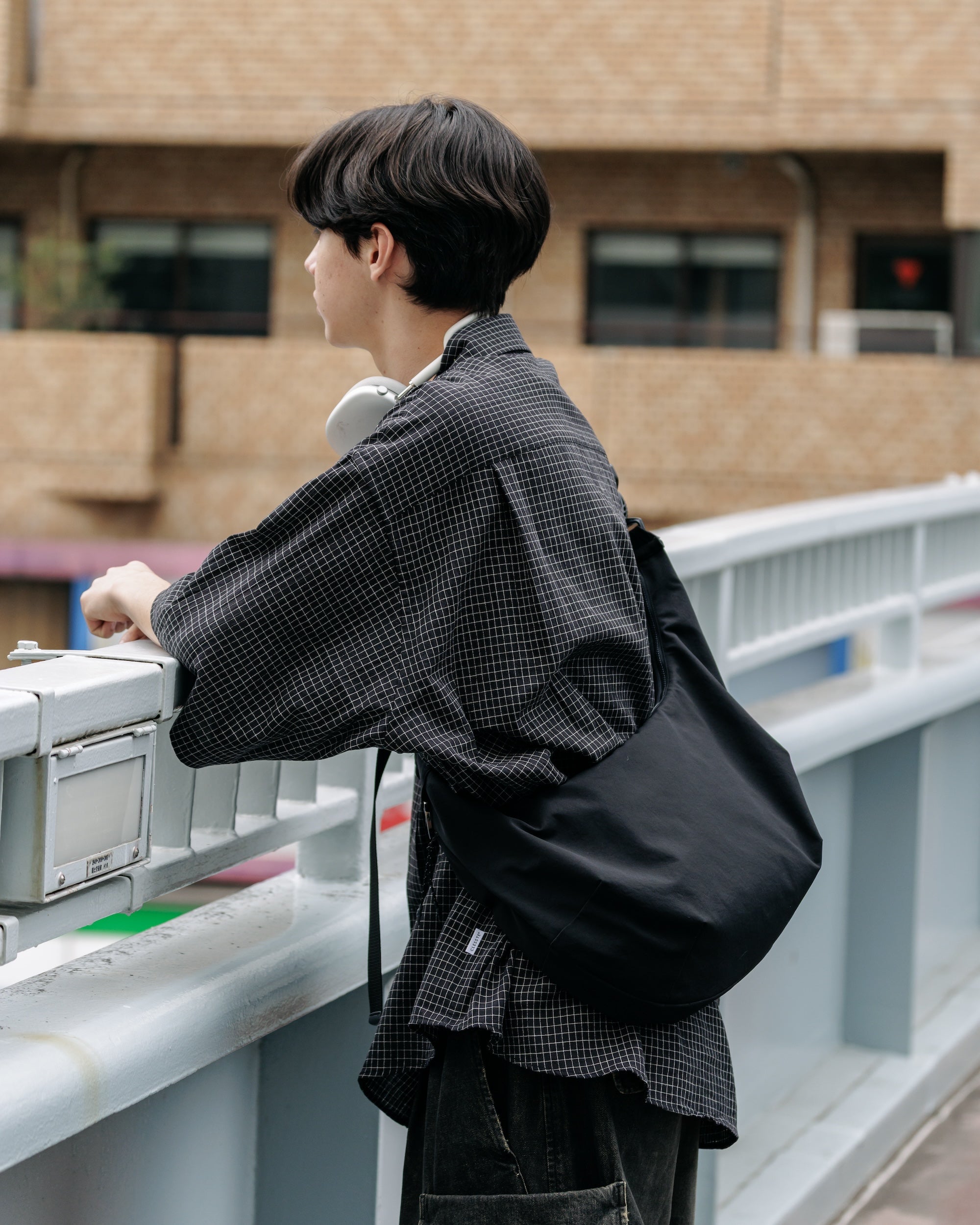【6.21 SAT 20:00- IN STOCK】SOFT SHELL 2WAY SYSTEM SHOULDER BAG
