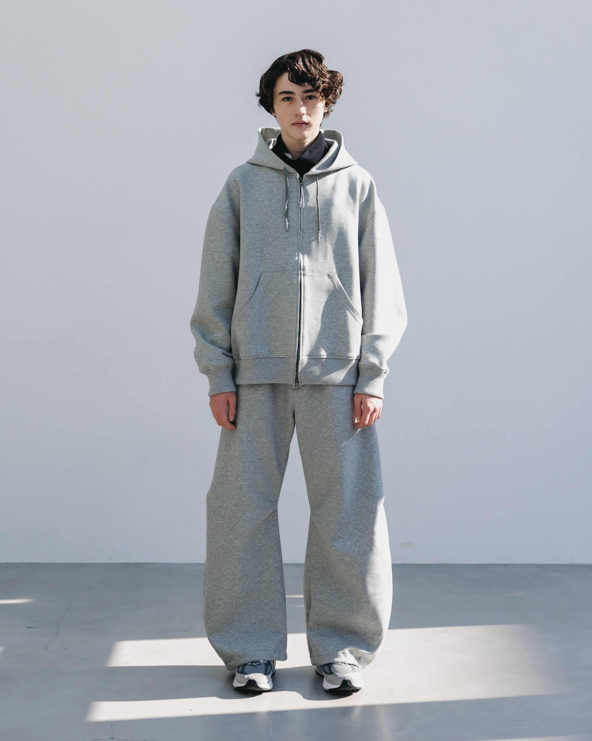 AIR COTTON CURVED PANTS (GRAY)