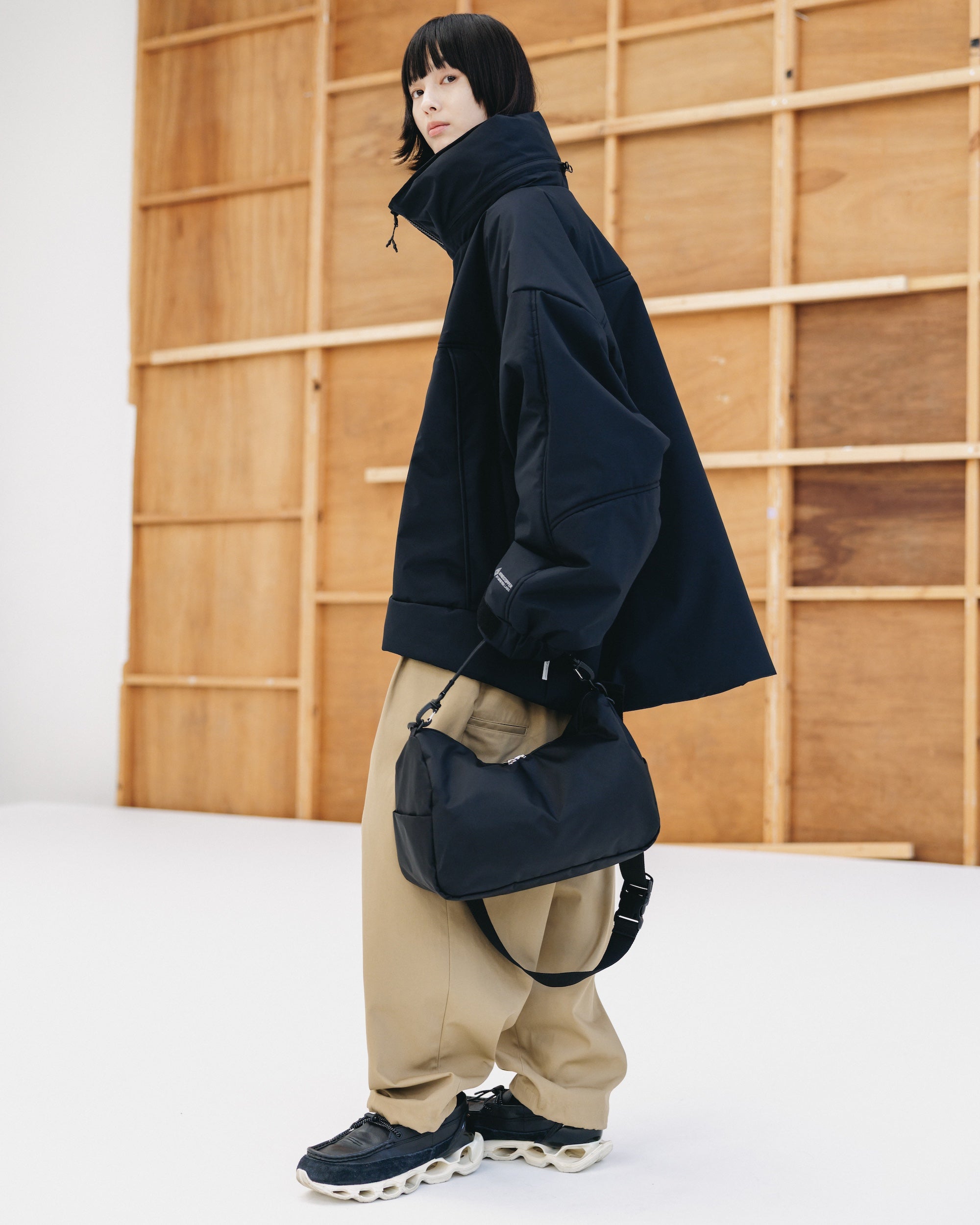 【2.18 WED 20:00- IN STOCK】DAYOFF BAG (BLACK)