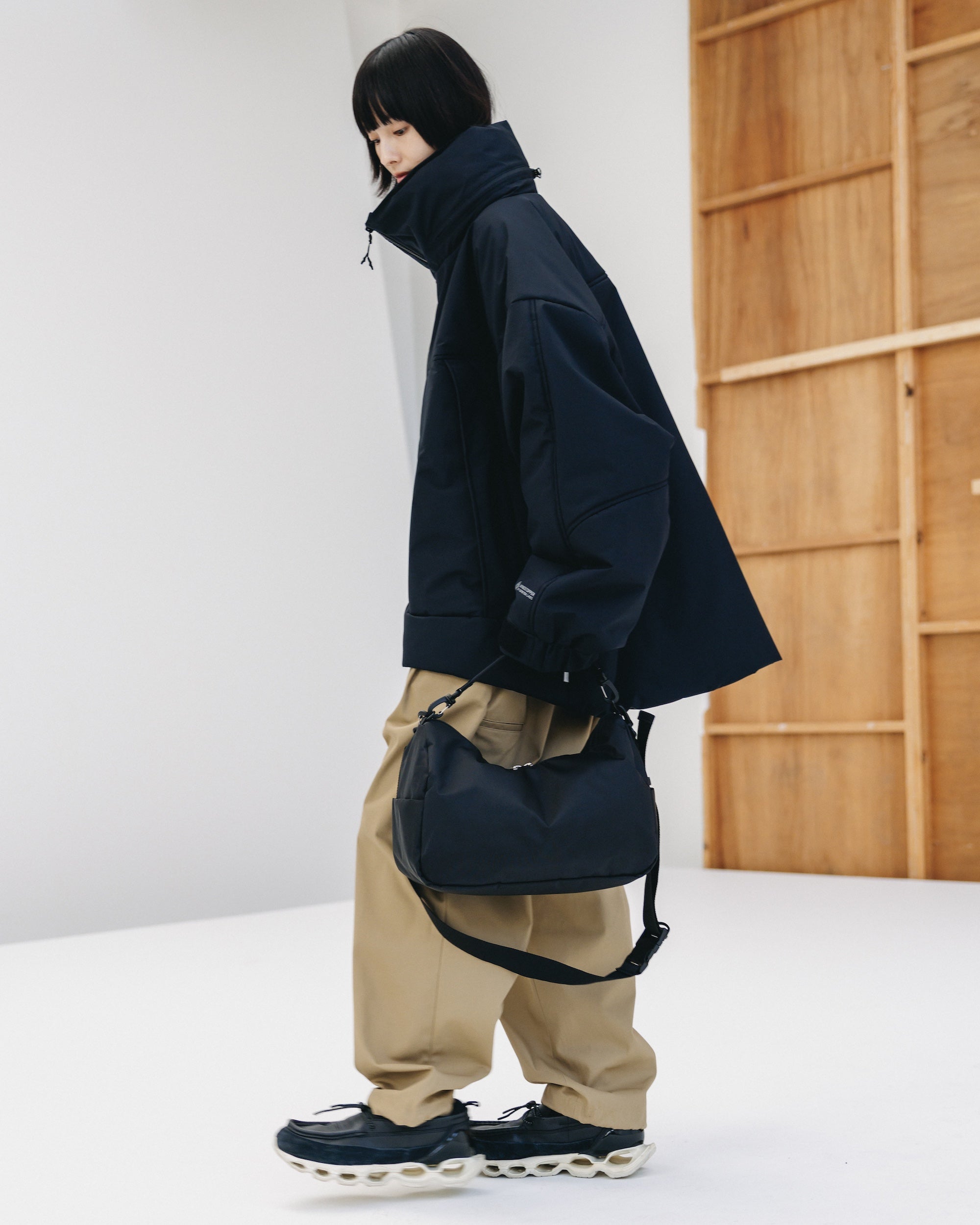 【2.18 WED 20:00- IN STOCK】DAYOFF BAG (BLACK)