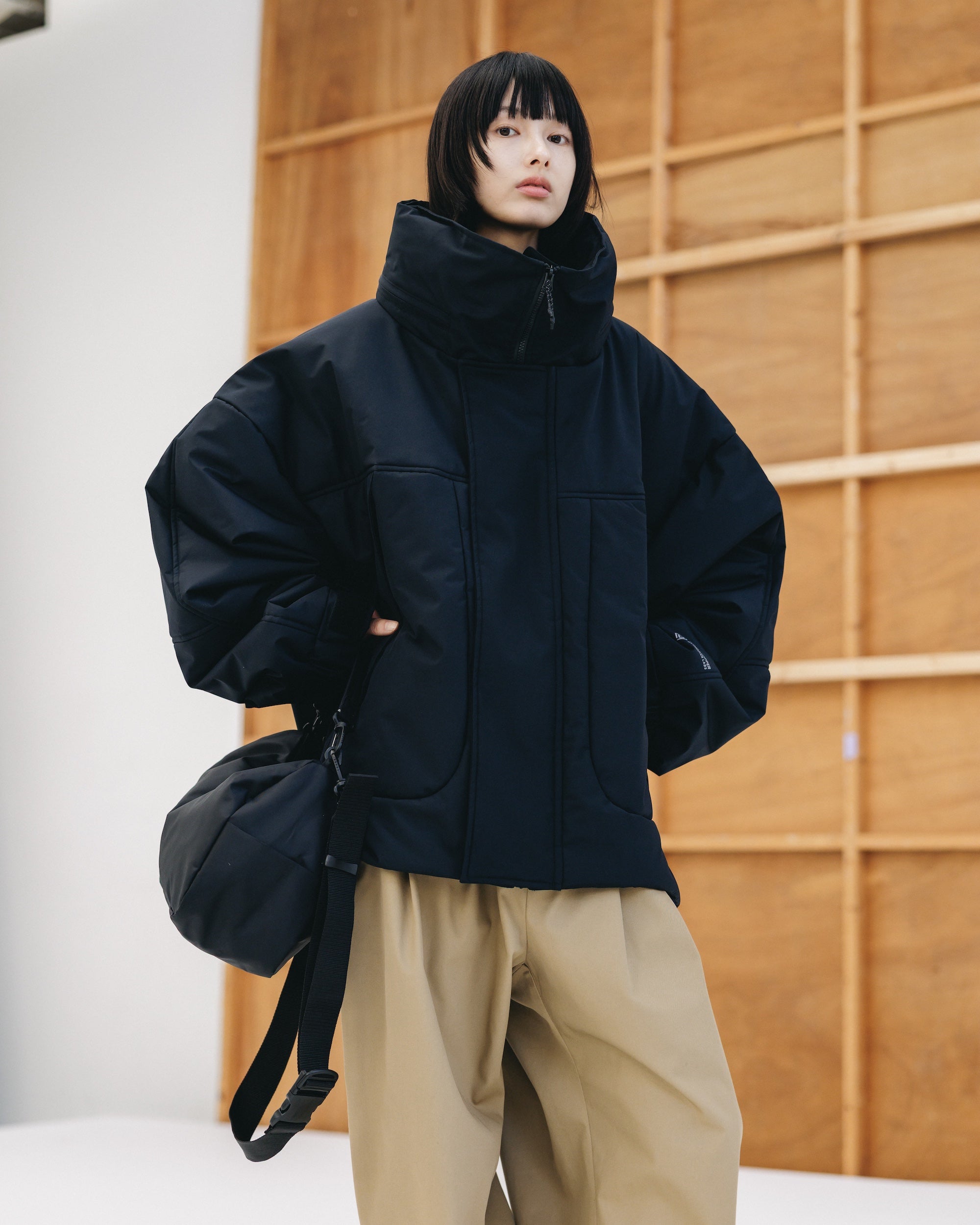 【2.18 WED 20:00- IN STOCK】DAYOFF BAG (BLACK)