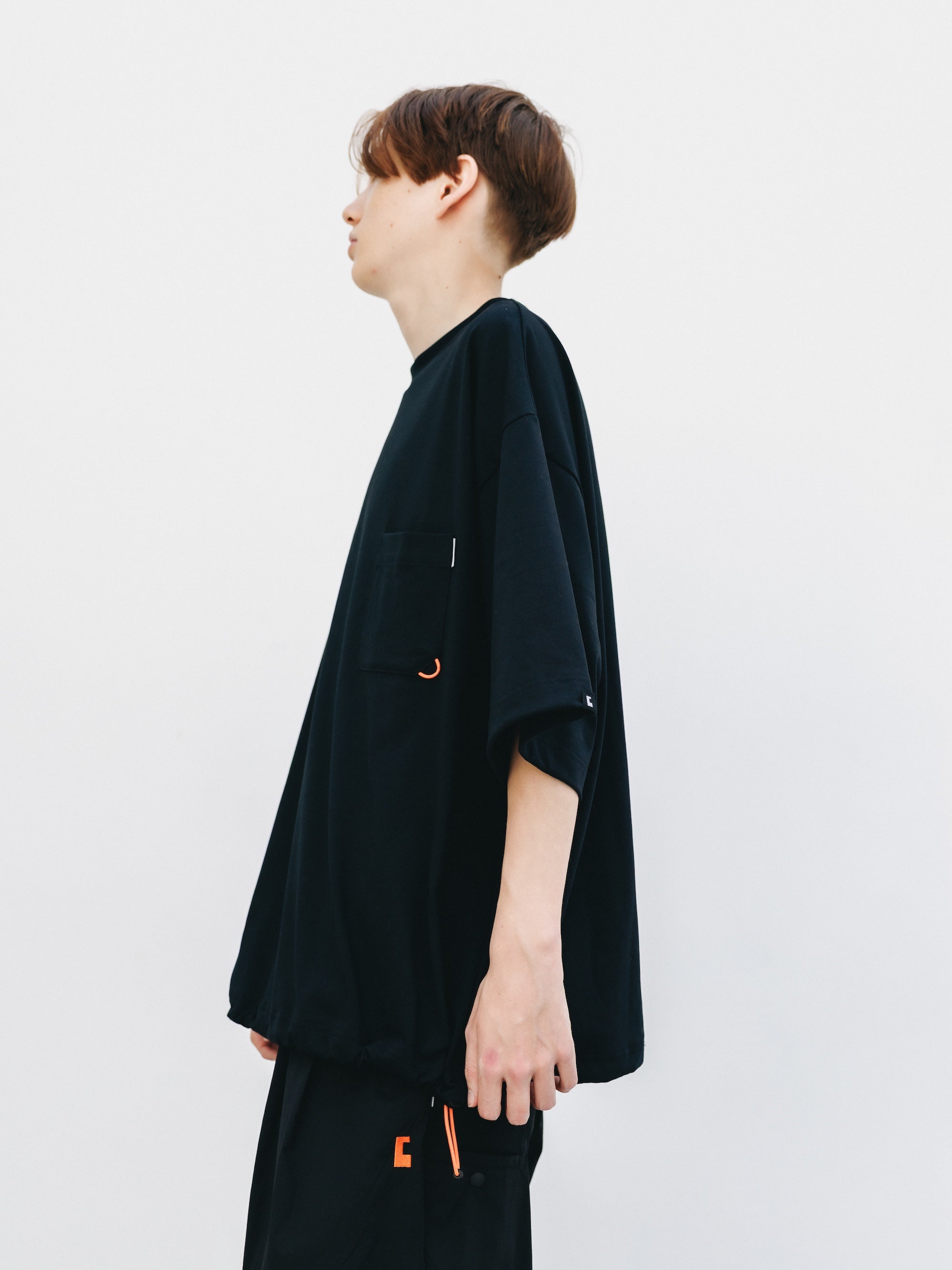 TECH POCKET S/S T-SHIRT (BLACK)