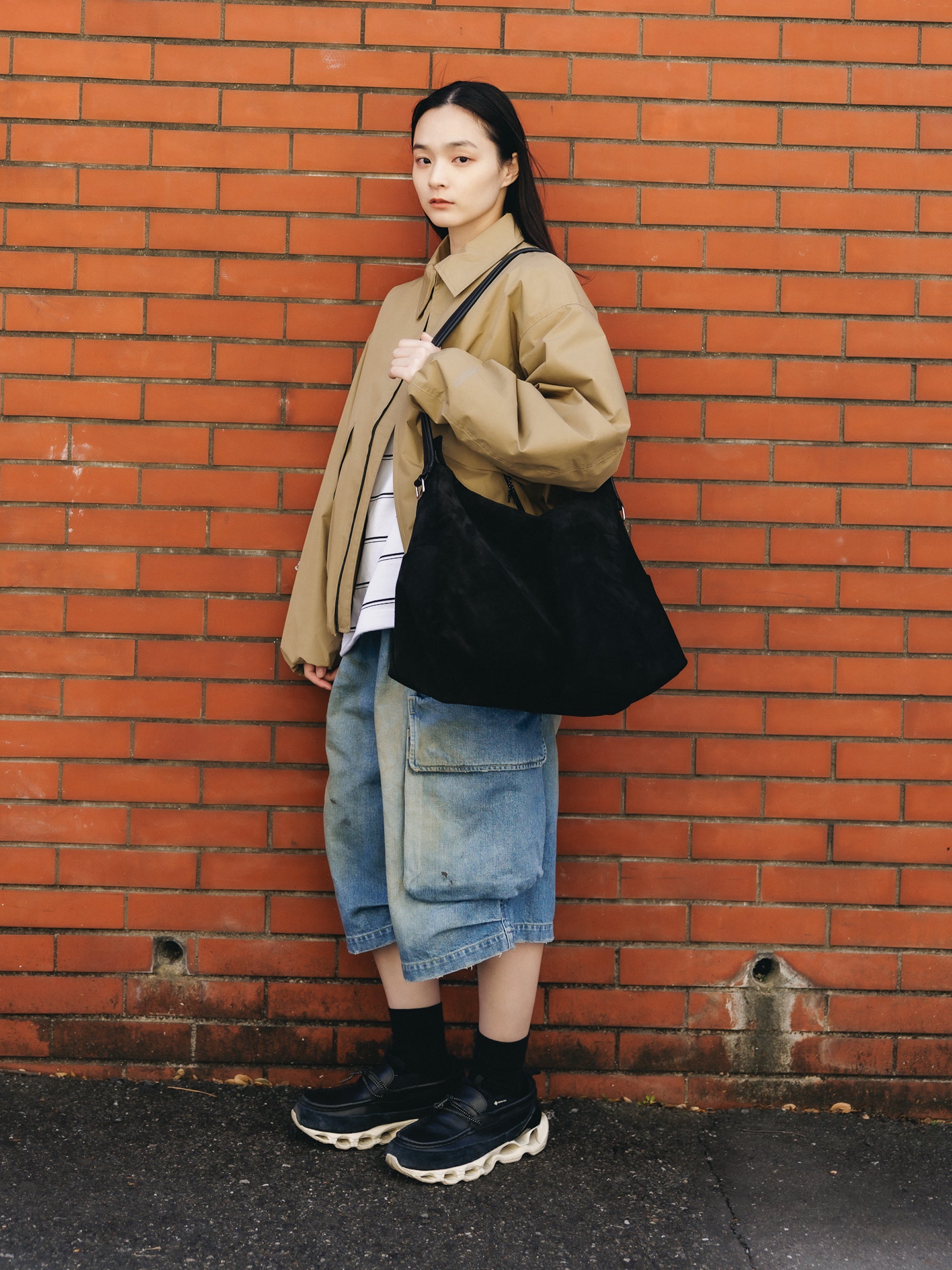 【4.11 SAT 20:00 IN STOCK】SUEDE NOMAD BAG (BLACK)