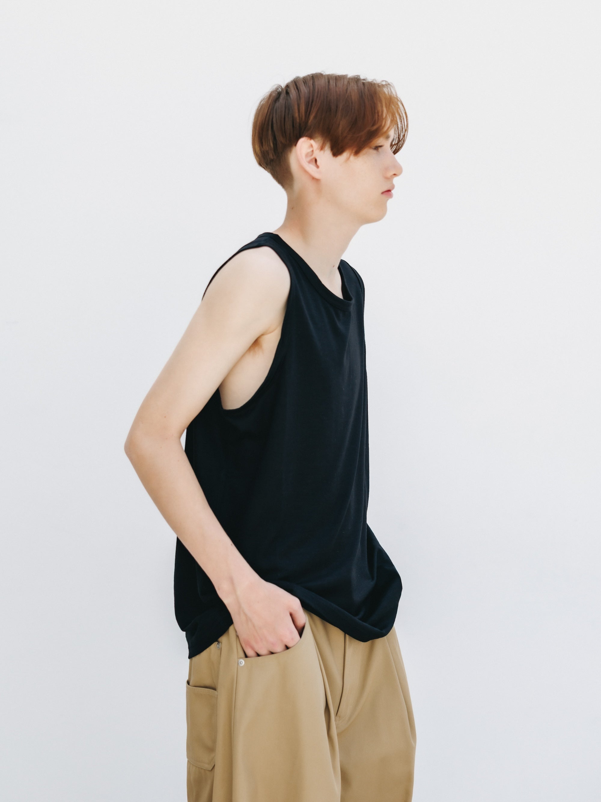 WASHABLE WOOL TANK TOP (BLACK)