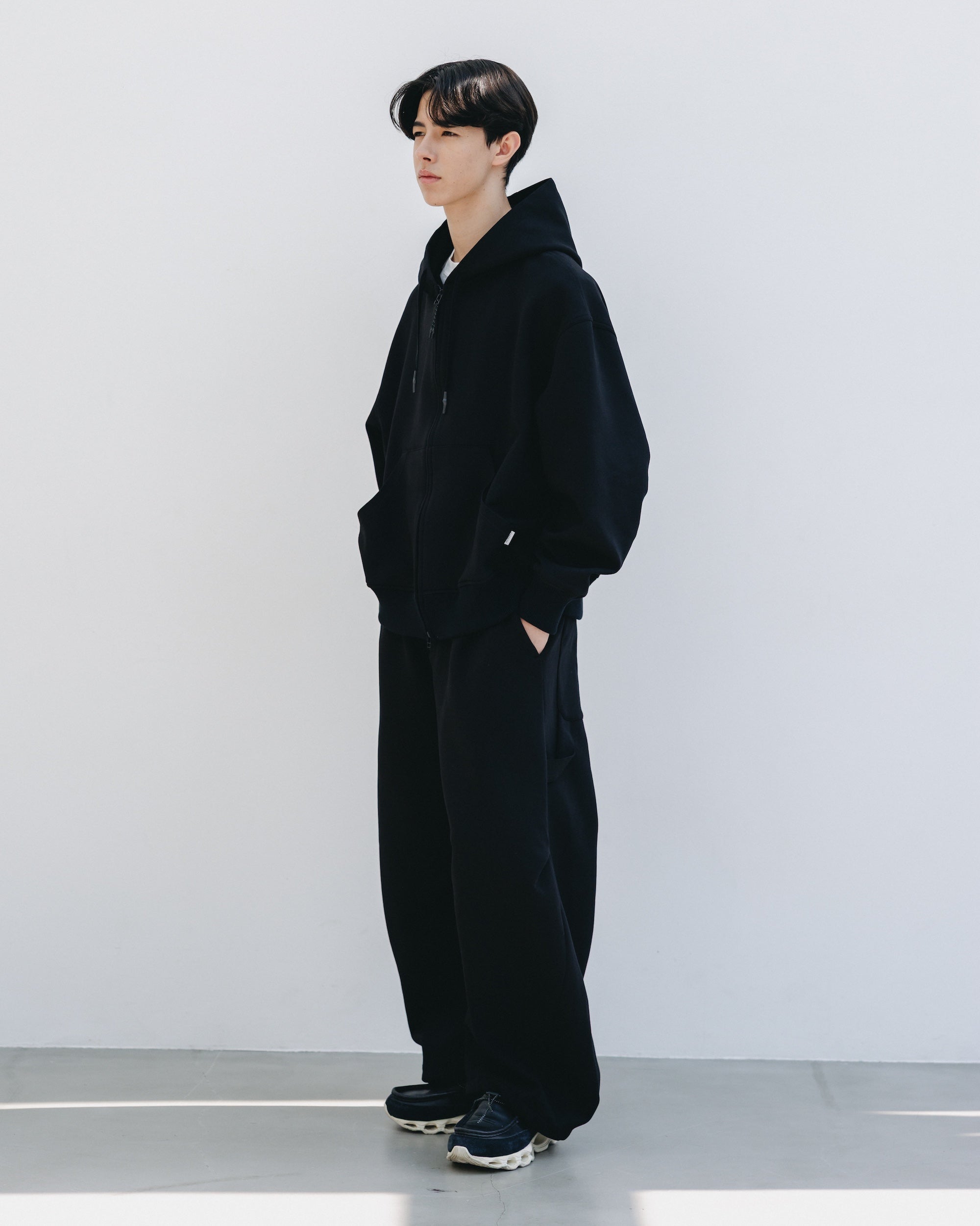 AIR COTTON CURVED PANTS (BLACK)