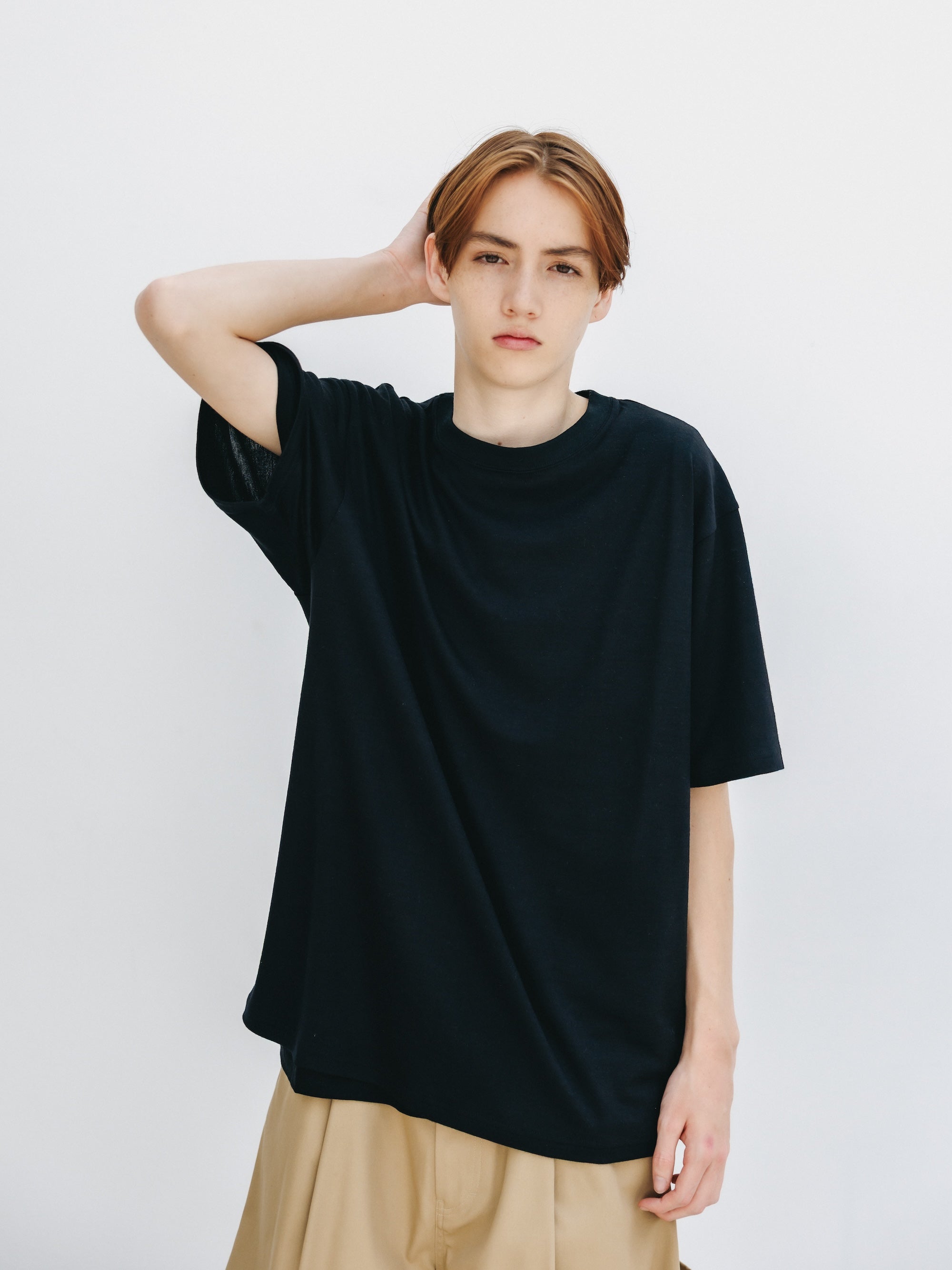 WASHABLE WOOL S/S T-SHIRT (BLACK)