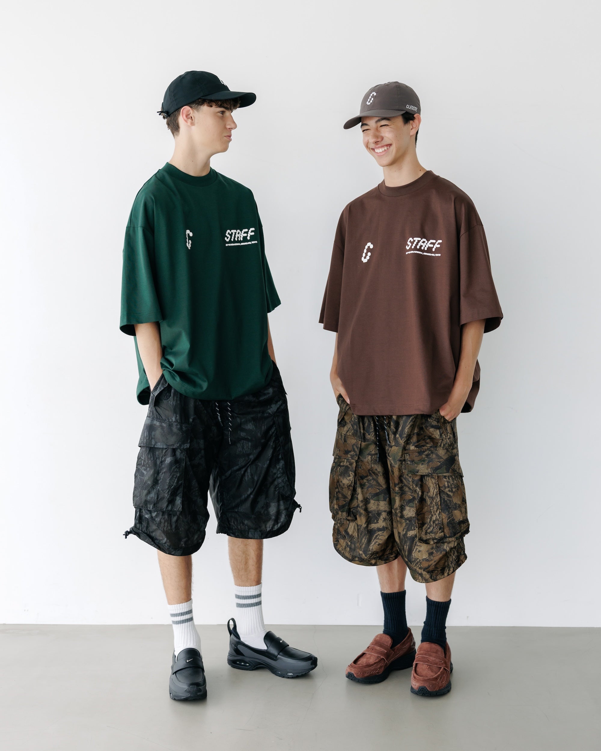STAFF T-SHIRT WITH DRAWSTRINGS (BROWN)