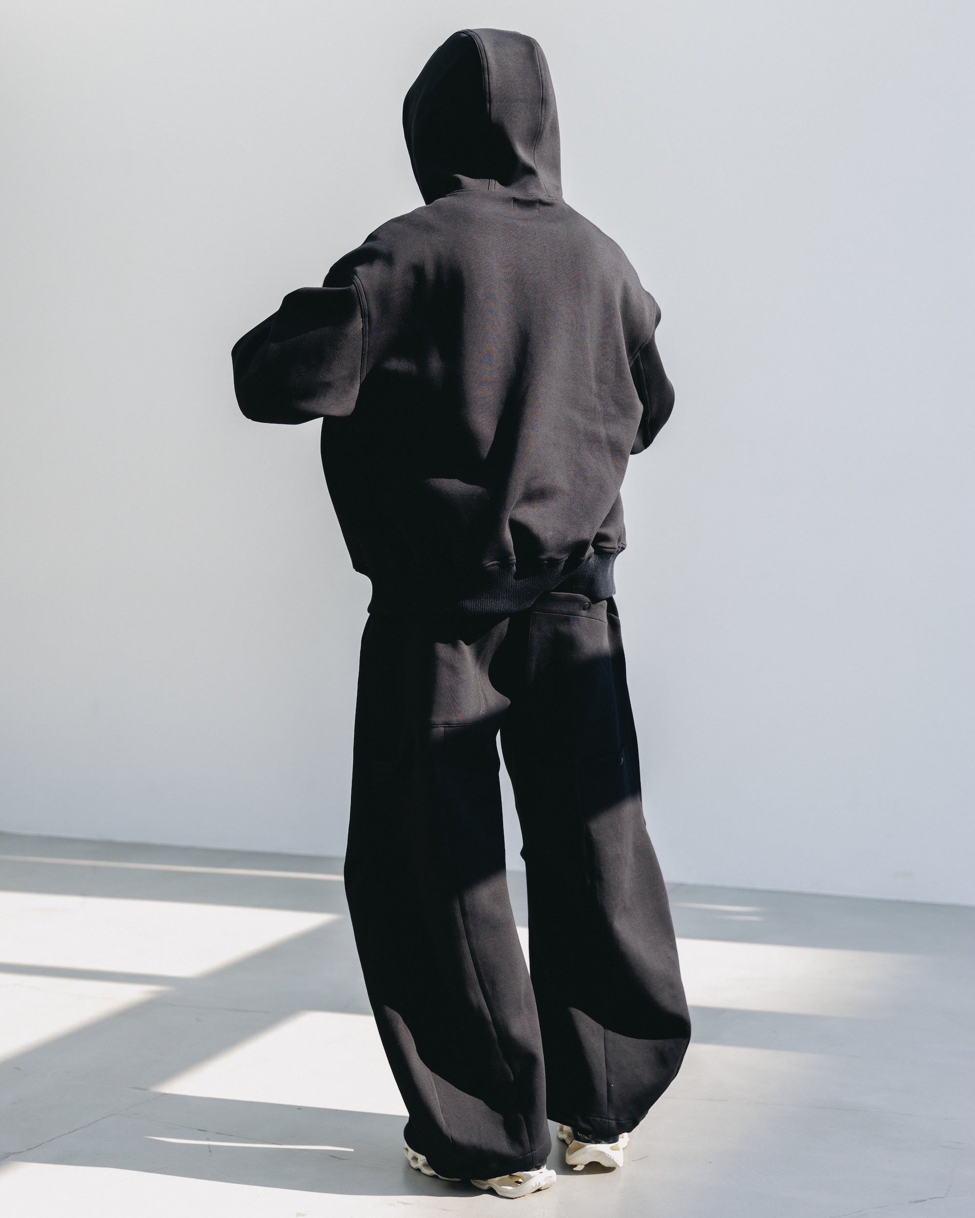 AIR COTTON CURVED PANTS (BLACK)