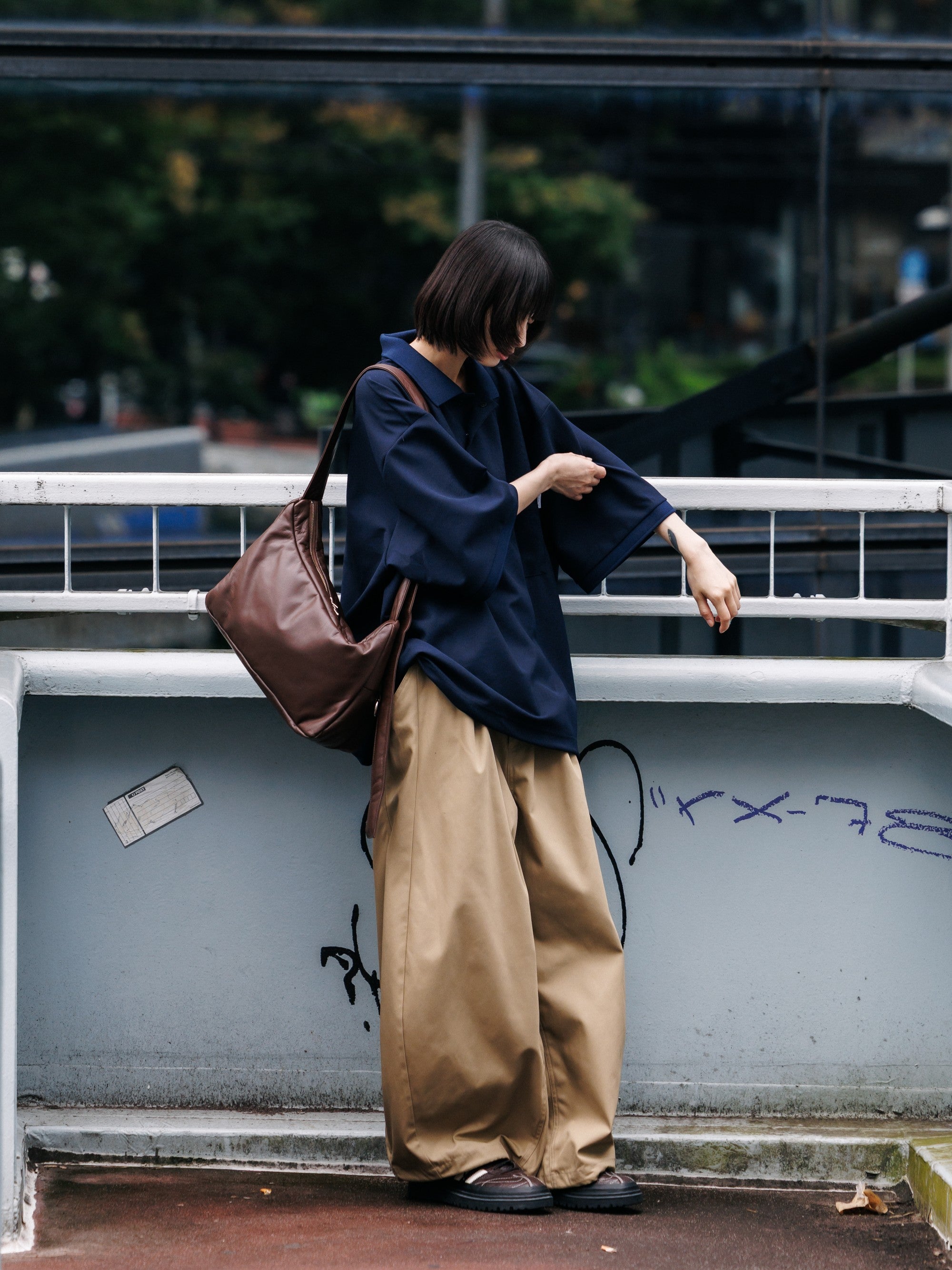 【8.5 WED 20:00- IN STOCK】LEATHER HOLIDAY BAG (BROWN)