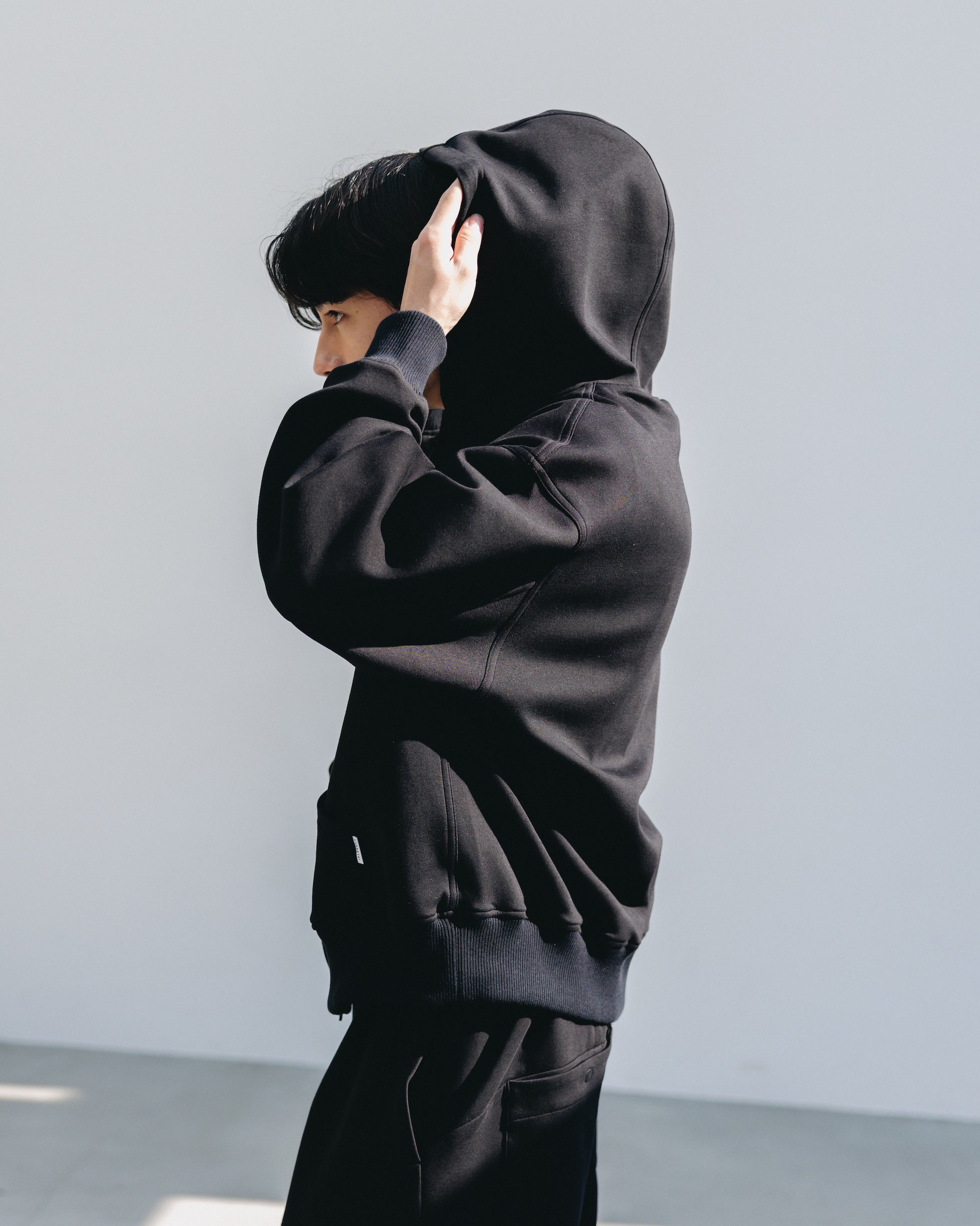 AIR COTTON ACTIVE HOODIE (BLACK)
