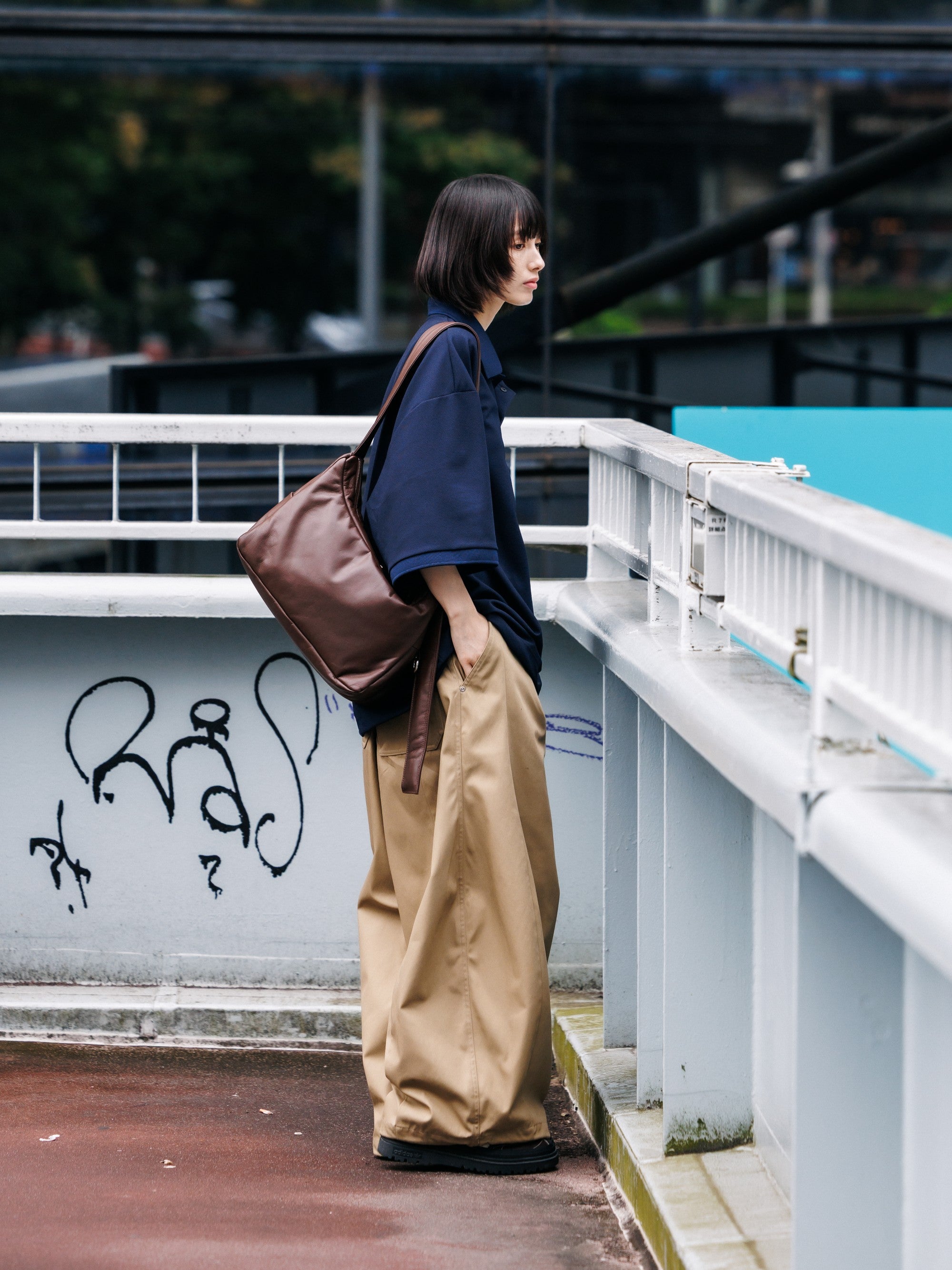 【8.5 WED 20:00- IN STOCK】LEATHER HOLIDAY BAG (BROWN)