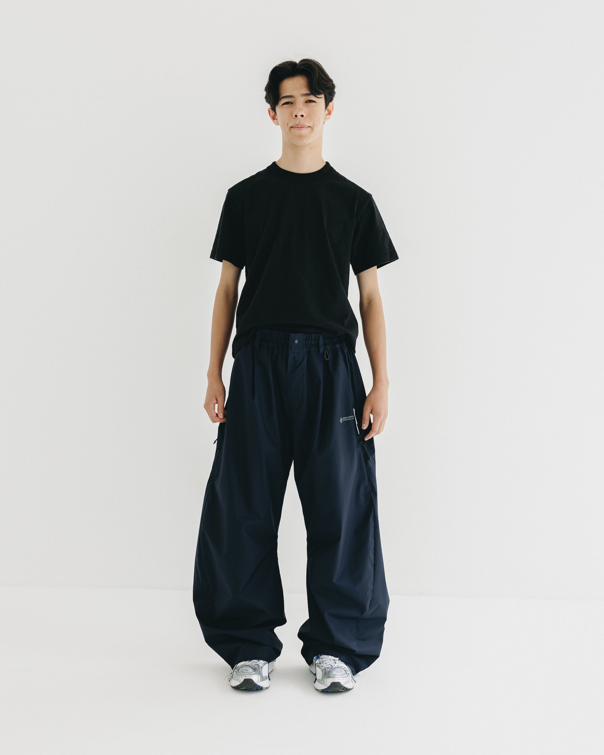 【9.10 WED 20:00- IN STOCK】+phenix WINDSTOPPER® by GORE-TEX LABS CITY BARREL LEG PANTS (NAVY)