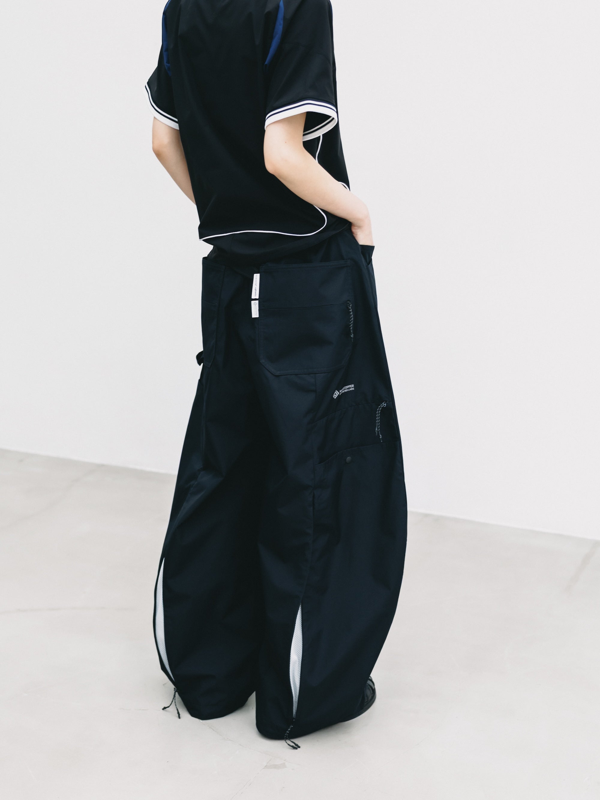 【6.10 WED 20:00- IN STOCK】+phenix WINDSTOPPER® by GORE-TEX LABS CITY MASSIVE UTILITY PANTS (BLACK×WHITE)