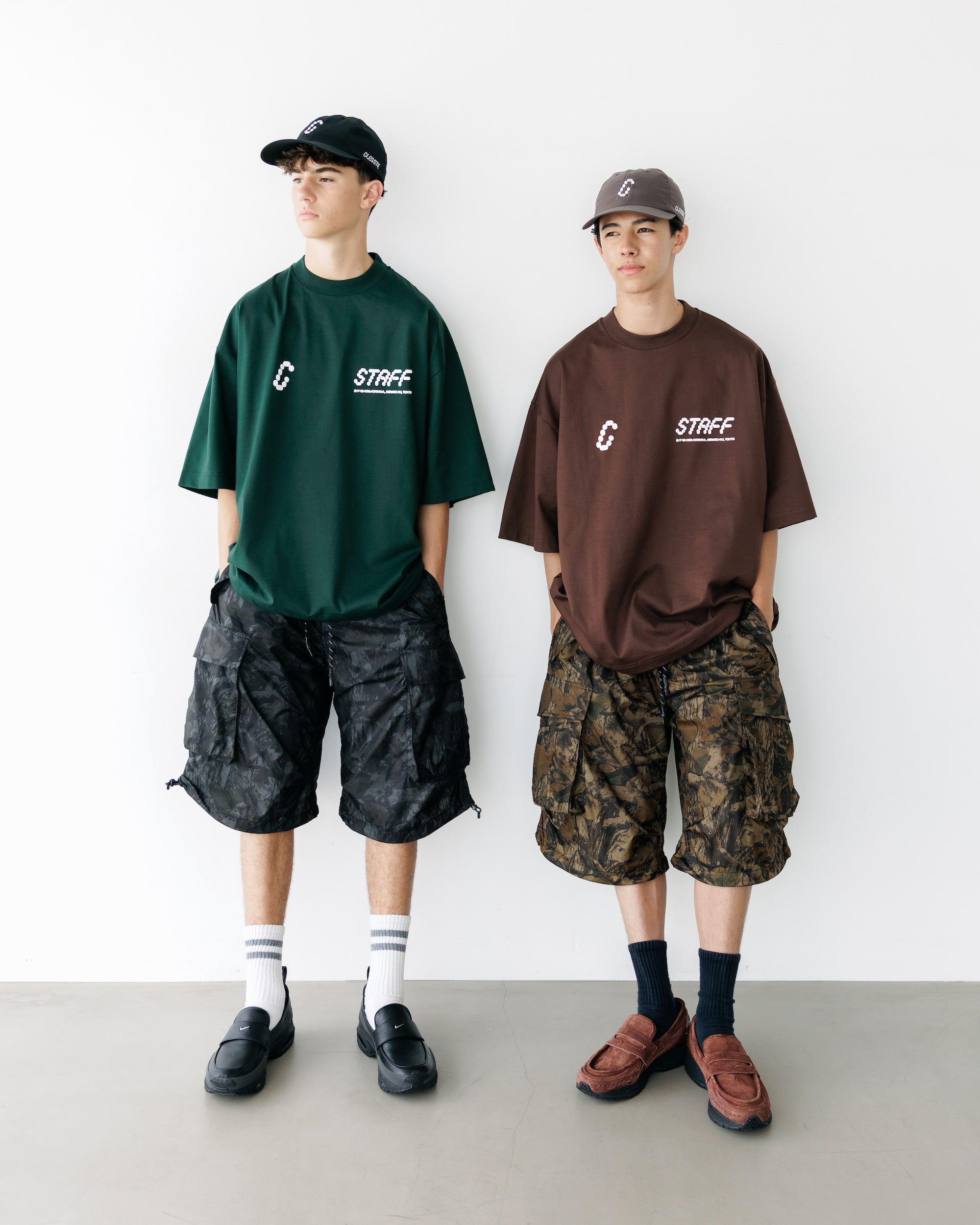 7.23 WED 20:00- IN STOCK】STAFF T-SHIRT WITH DRAWSTRINGS (GREEN)