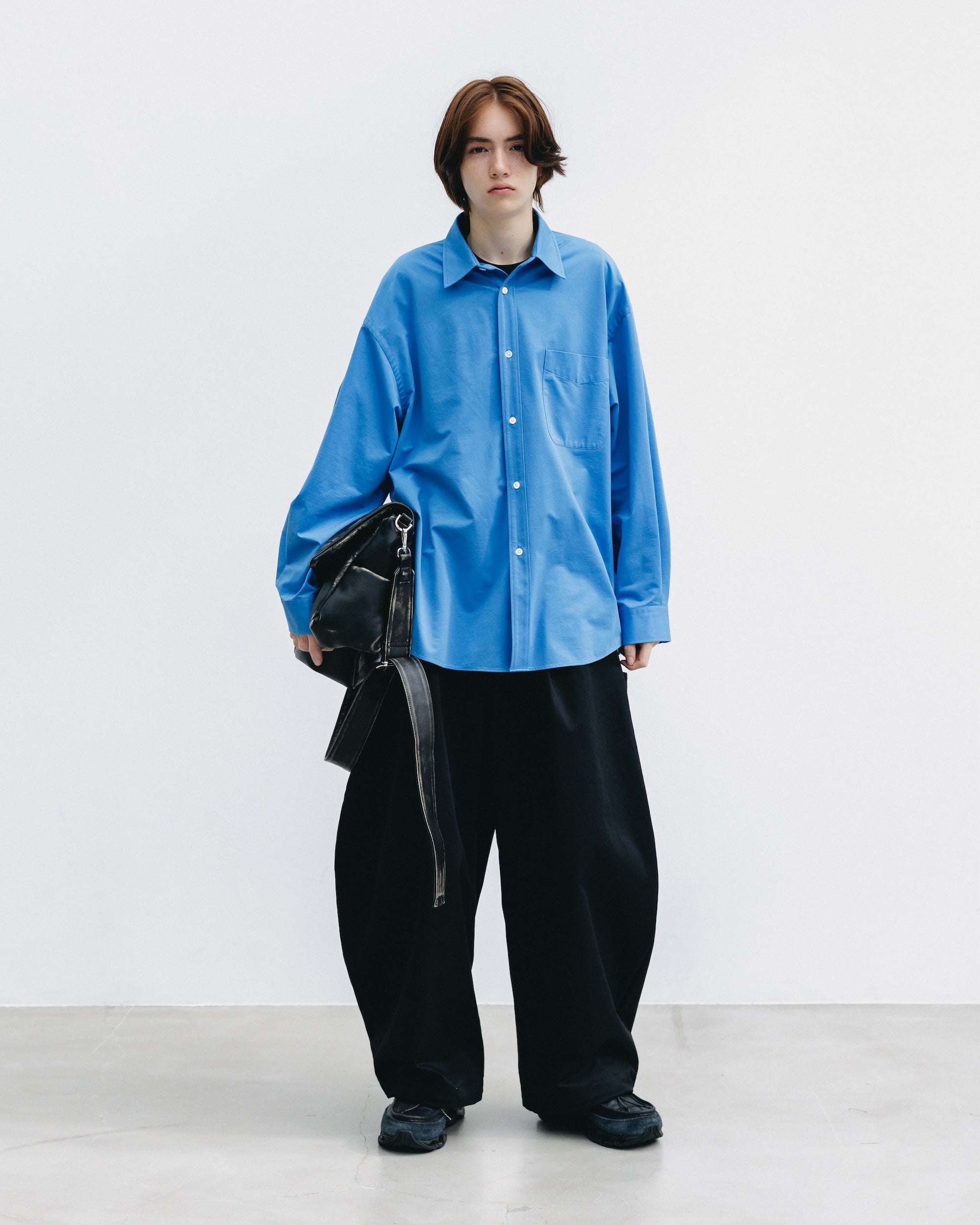 【12.10 WED 20:00- IN STOCK】VINTAGE LEATHER PADDED FLAP HOLIDAY BAG (BLACK)