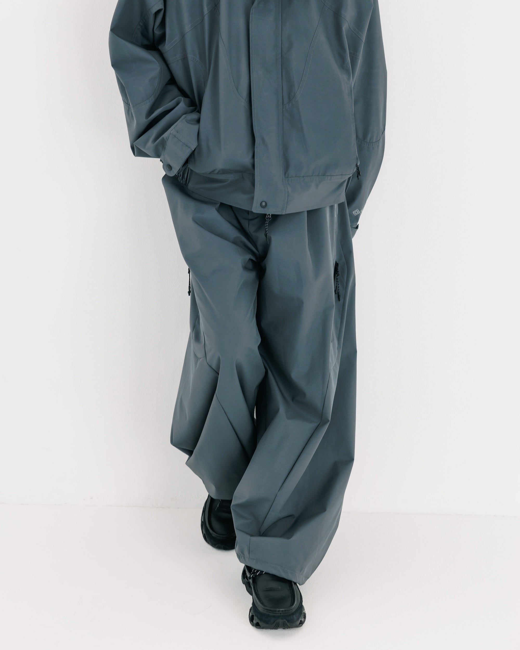 +phenix WINDSTOPPER® by GORE-TEX LABS MASSIVE TWISTED PANTS