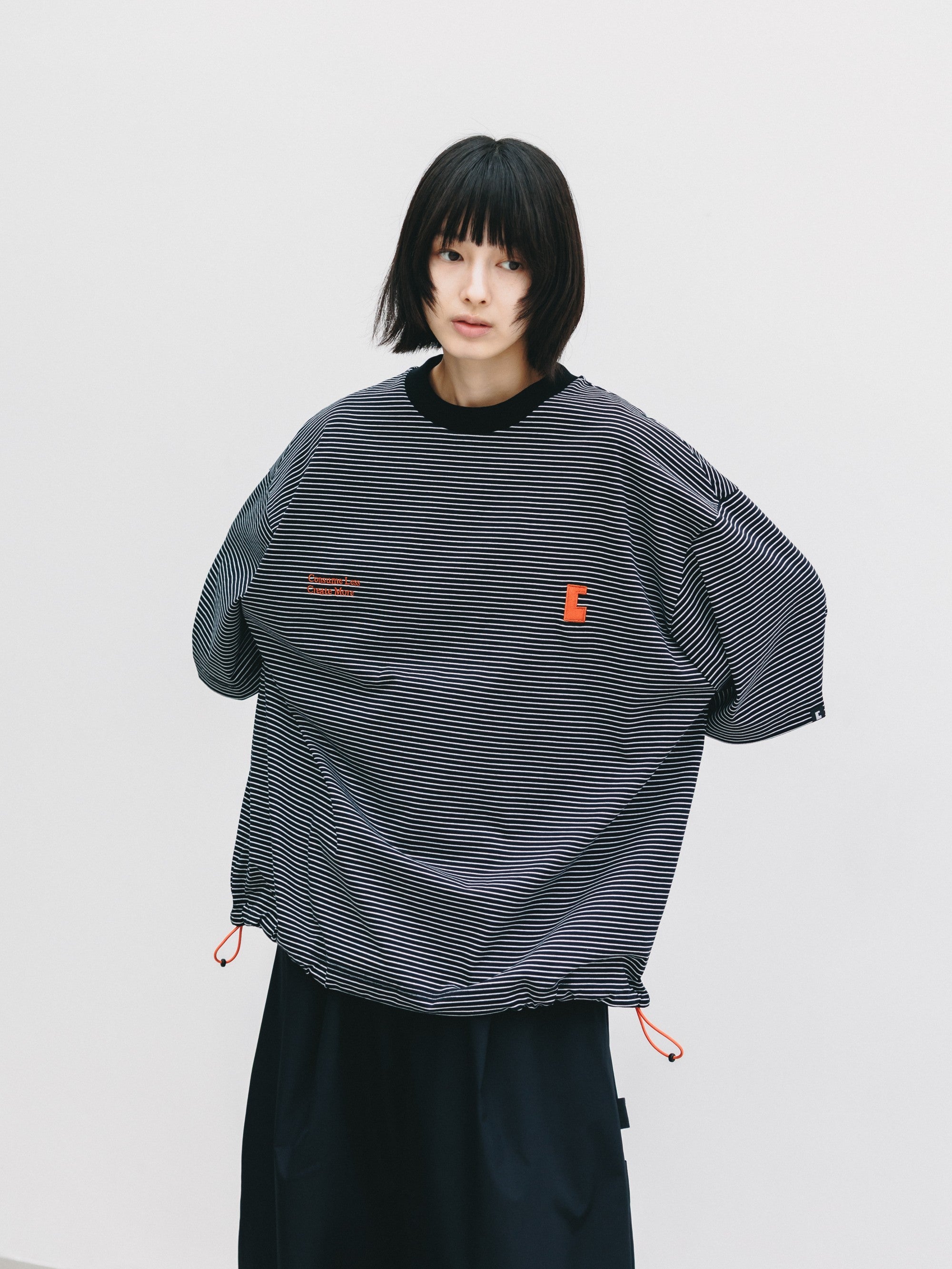 【6.13 SAT 20:00- IN STOCK】"C×CONCEPT" STRIPED S/S T-SHIRT WITH DRAWSTRINGS (BLACK×WHITE)