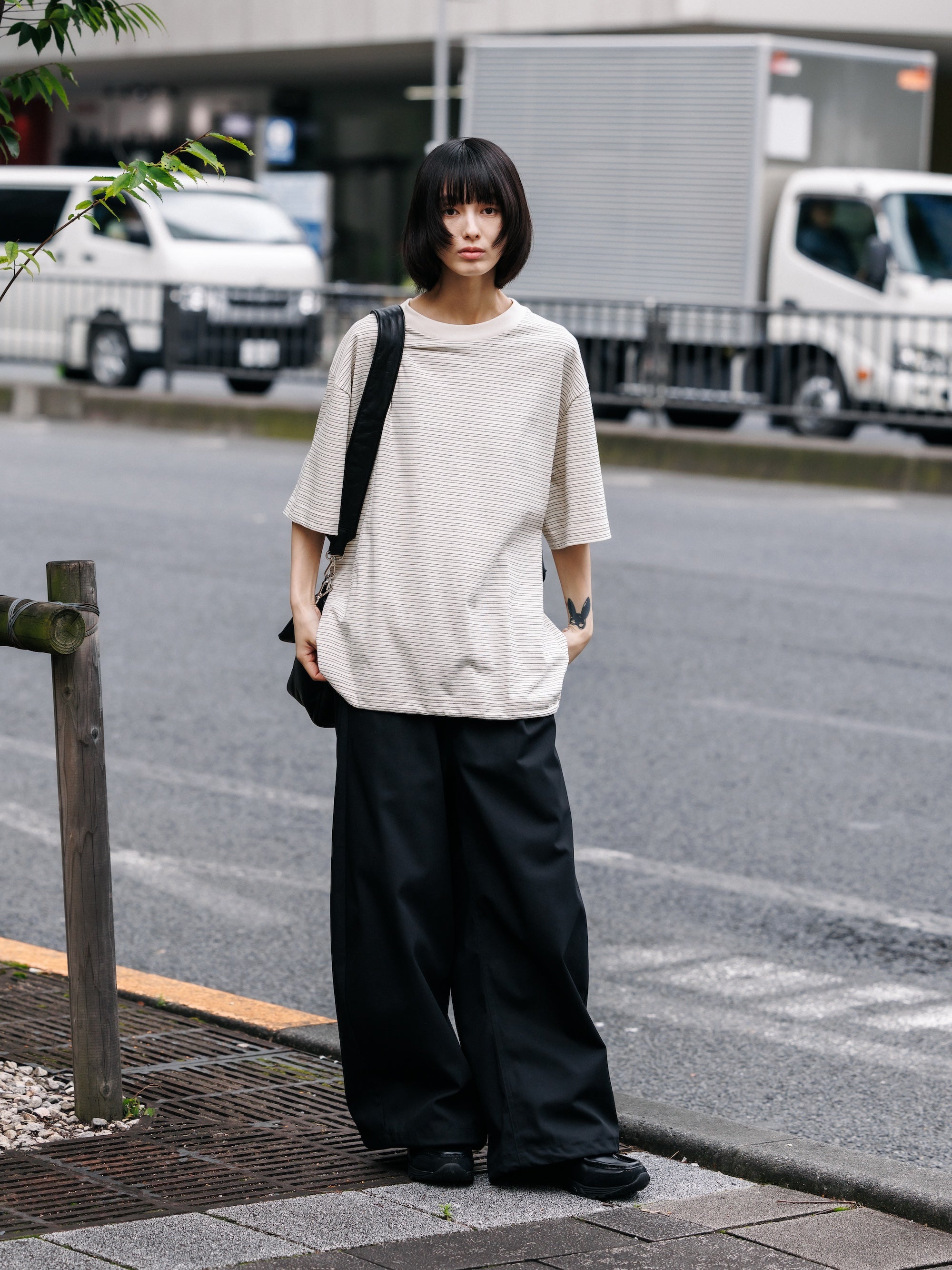 【7.11 SAT 20:00- IN STOCK】T/C GABARDINE CITY WIDE PANTS (BLACK)
