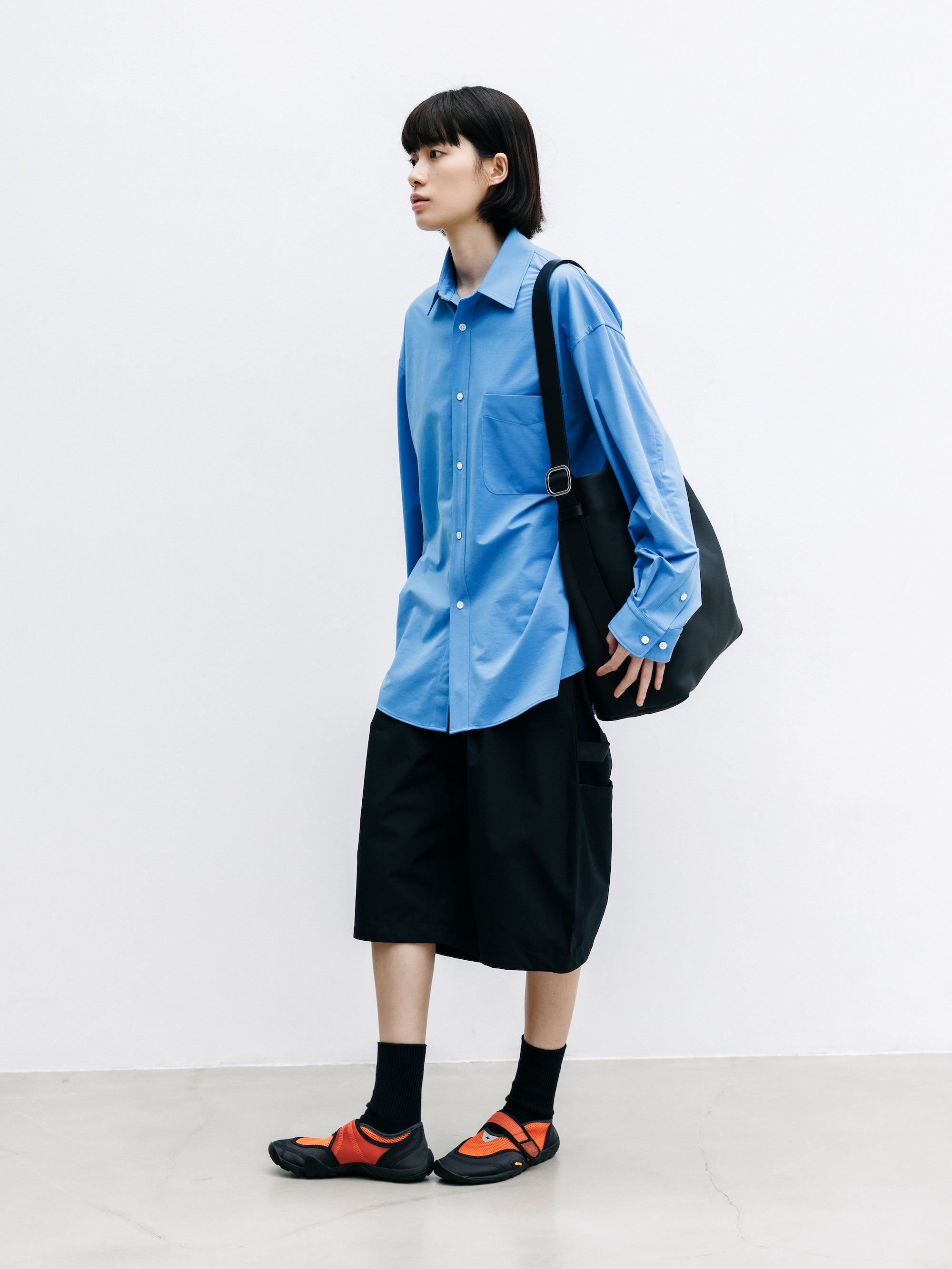 【8.8 SAT 20:00- IN STOCK】GRAIN LEATHER EDITOR’S BAG (BLACK)