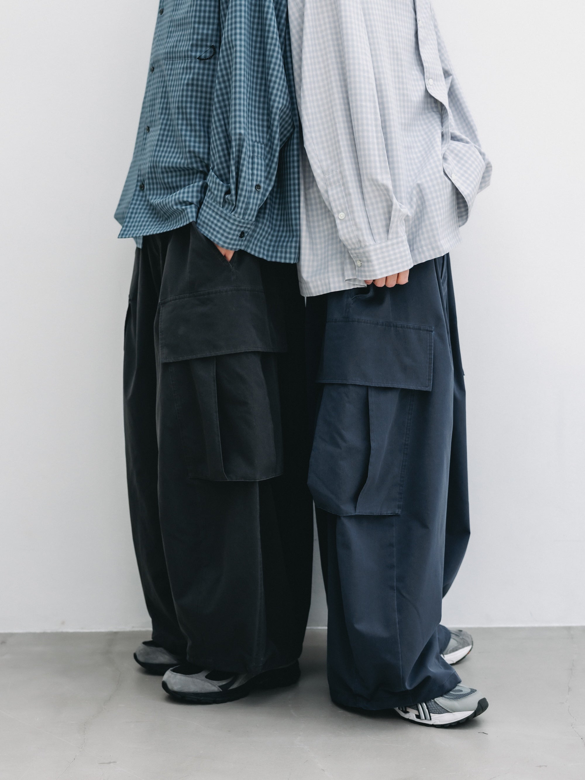 【5.20 WED 20:00- IN STOCK】VINTAGE EFFECT COOLDOTS® CITY MEGA POCKET BALLOON CARGO PANTS(NAVY)