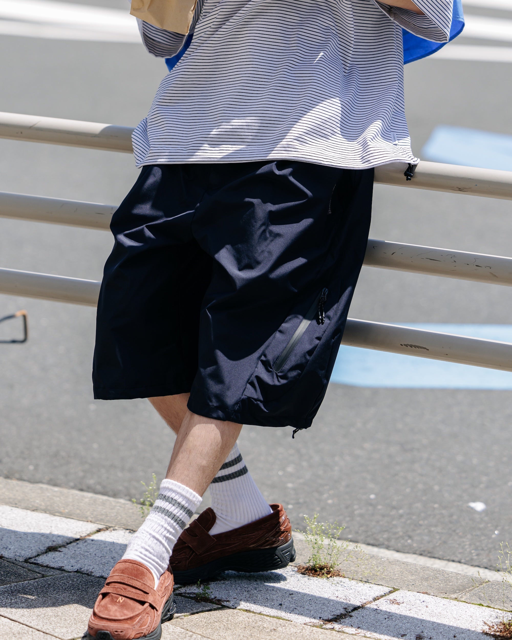 +phenix WINDSTOPPER® by GORE-TEX LABS TECH MASSIVE TWISTED HALF PANTS (NAVY)