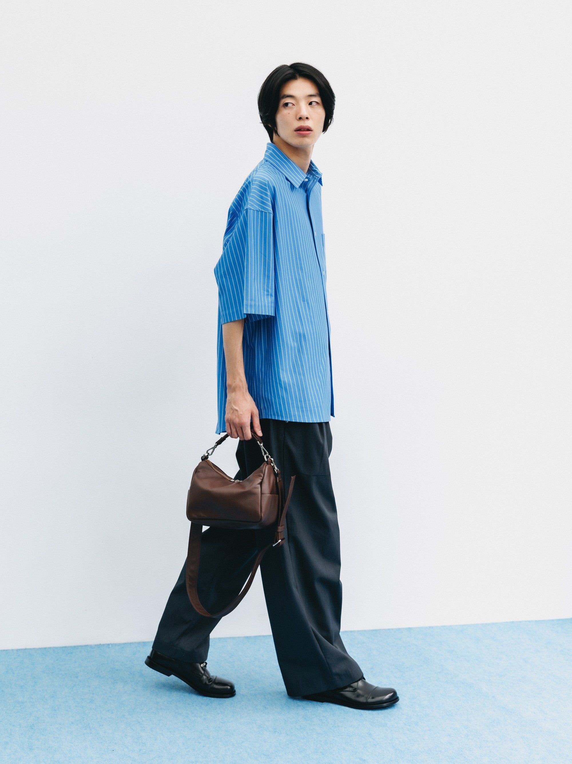 【8.5 WED 20:00- IN STOCK】T/C GABARDINE CITY WIDE STRAIGHT PANTS (CHARCOAL)