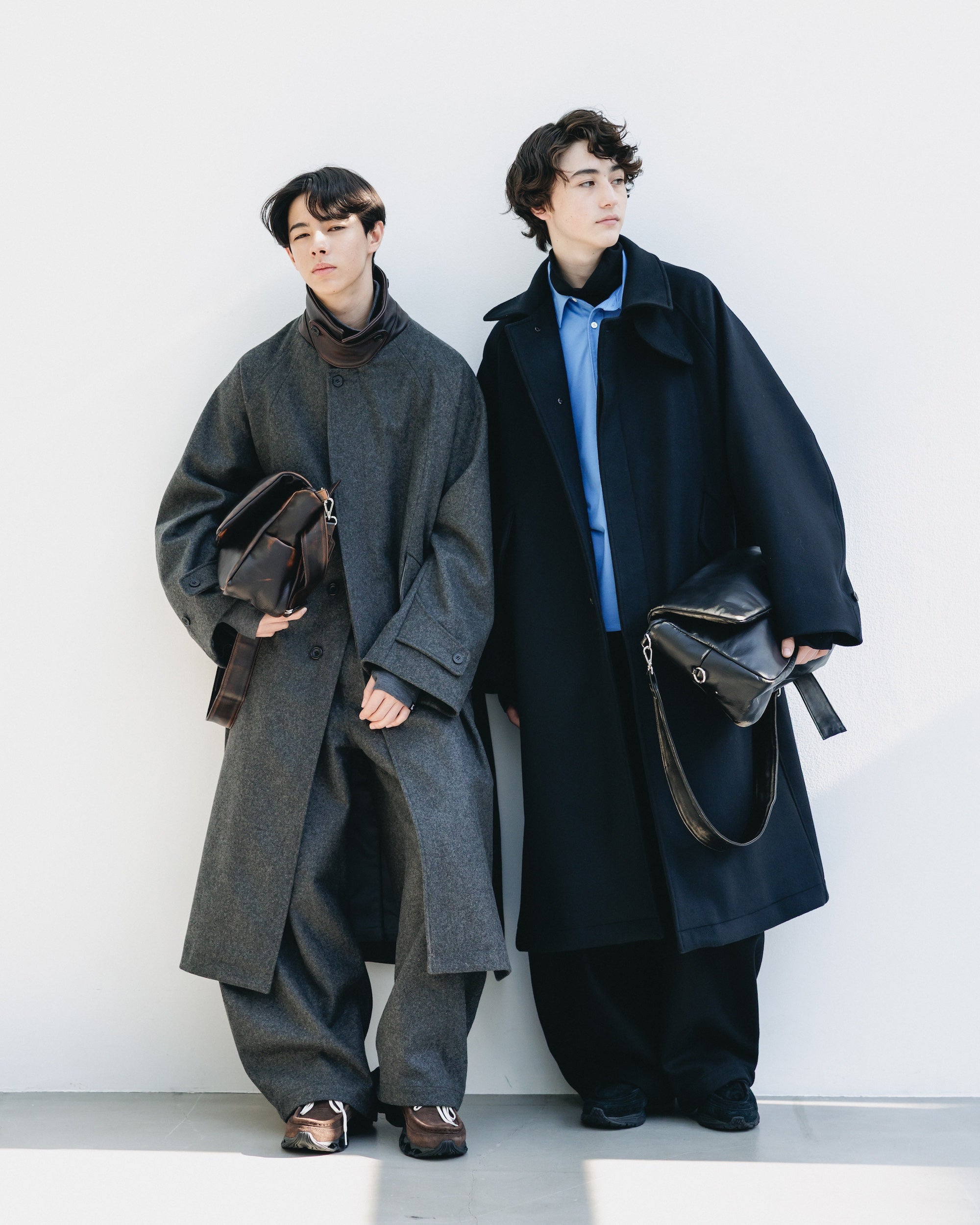 【12.10 WED 20:00- IN STOCK】LEATHER COLLAR WOOL MELTON BALMACAAN COAT (GRAY)