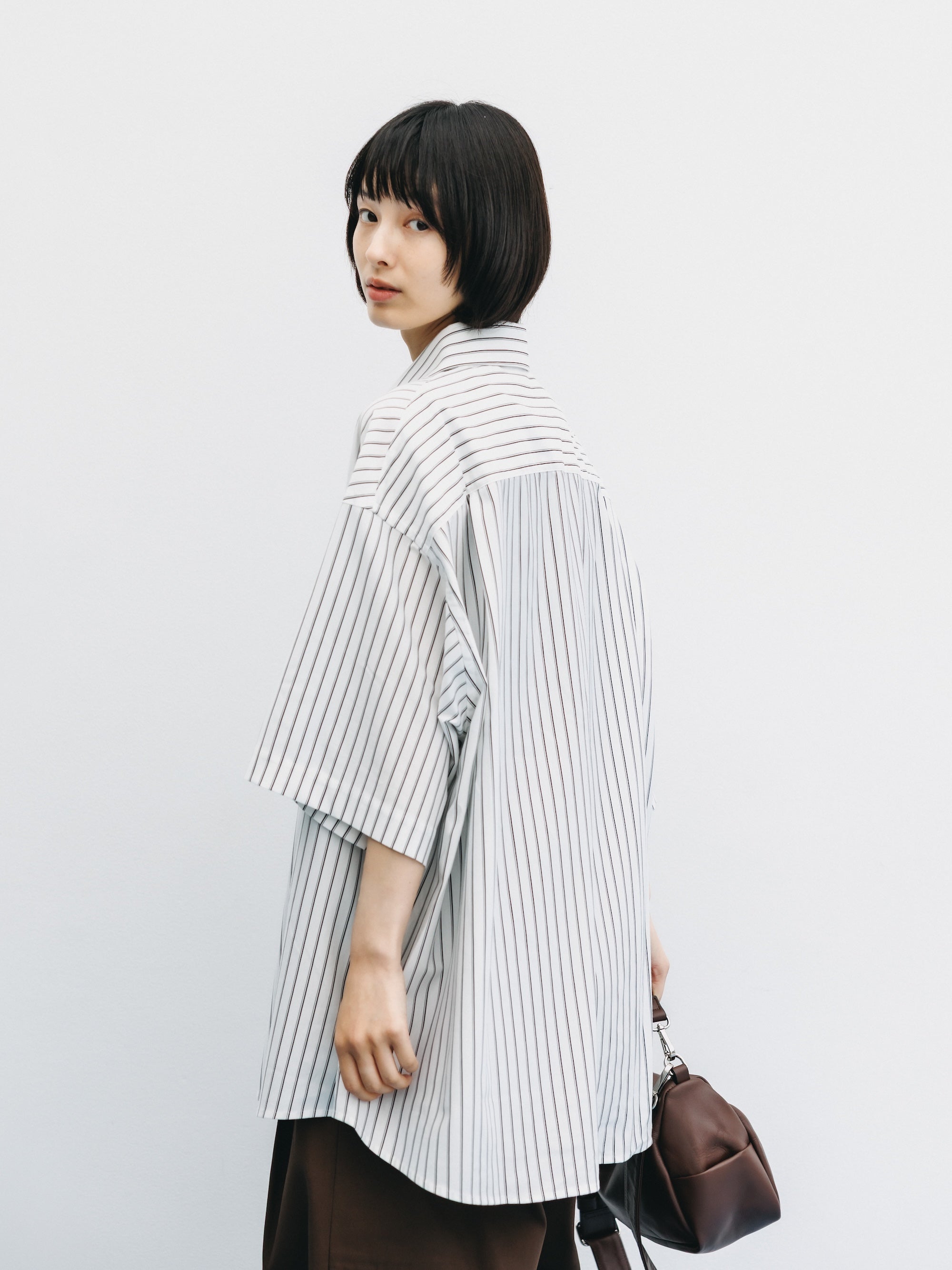 【8.5 WED 20:00- IN STOCK】THICK/THIN STRIPE 46G KNIT EVERYDAY S/S SHIRT (WHITE STRIPE)
