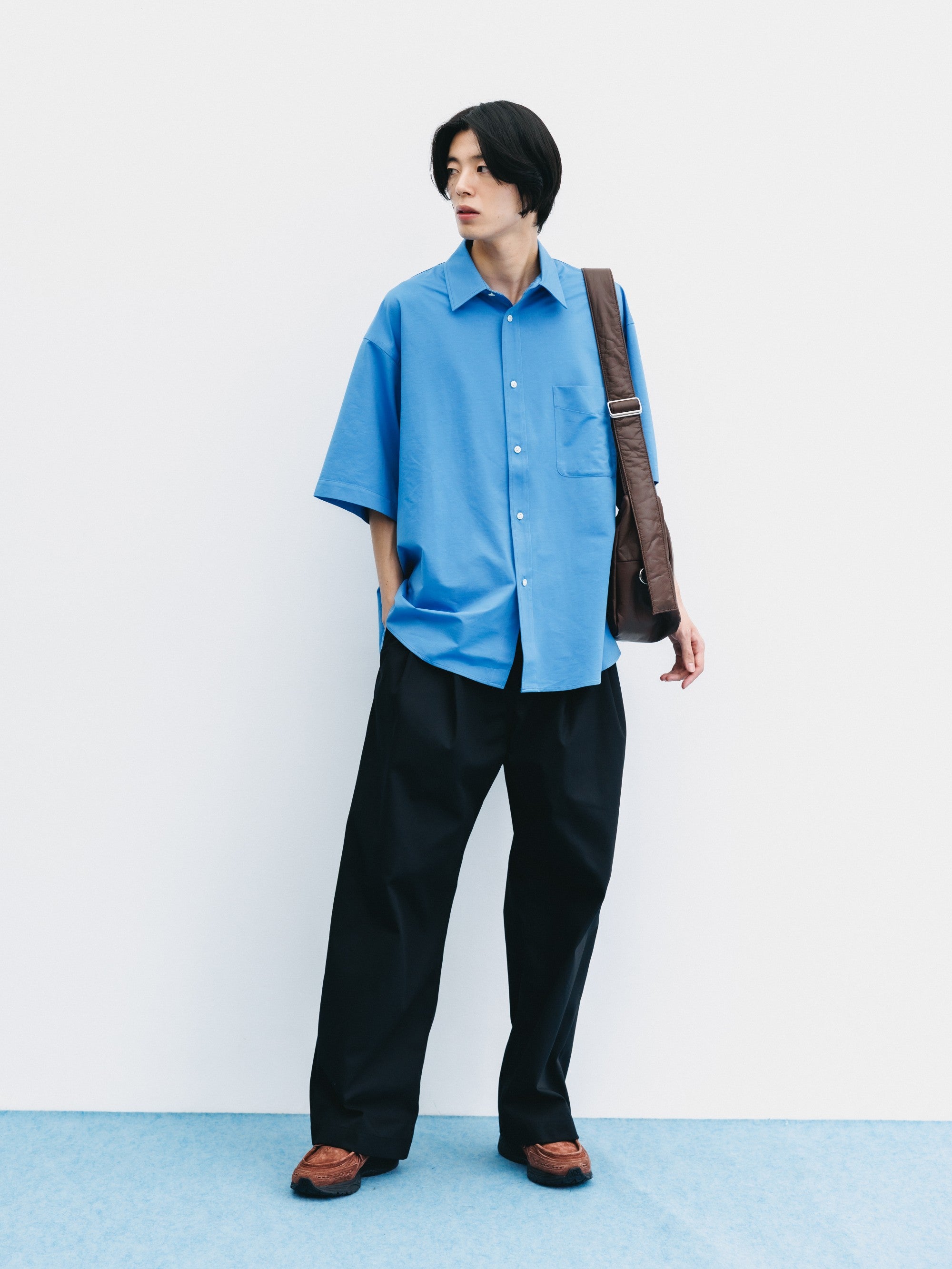【8.5 WED 20:00- IN STOCK】T/C GABARDINE CITY WIDE STRAIGHT PANTS (BLACK)